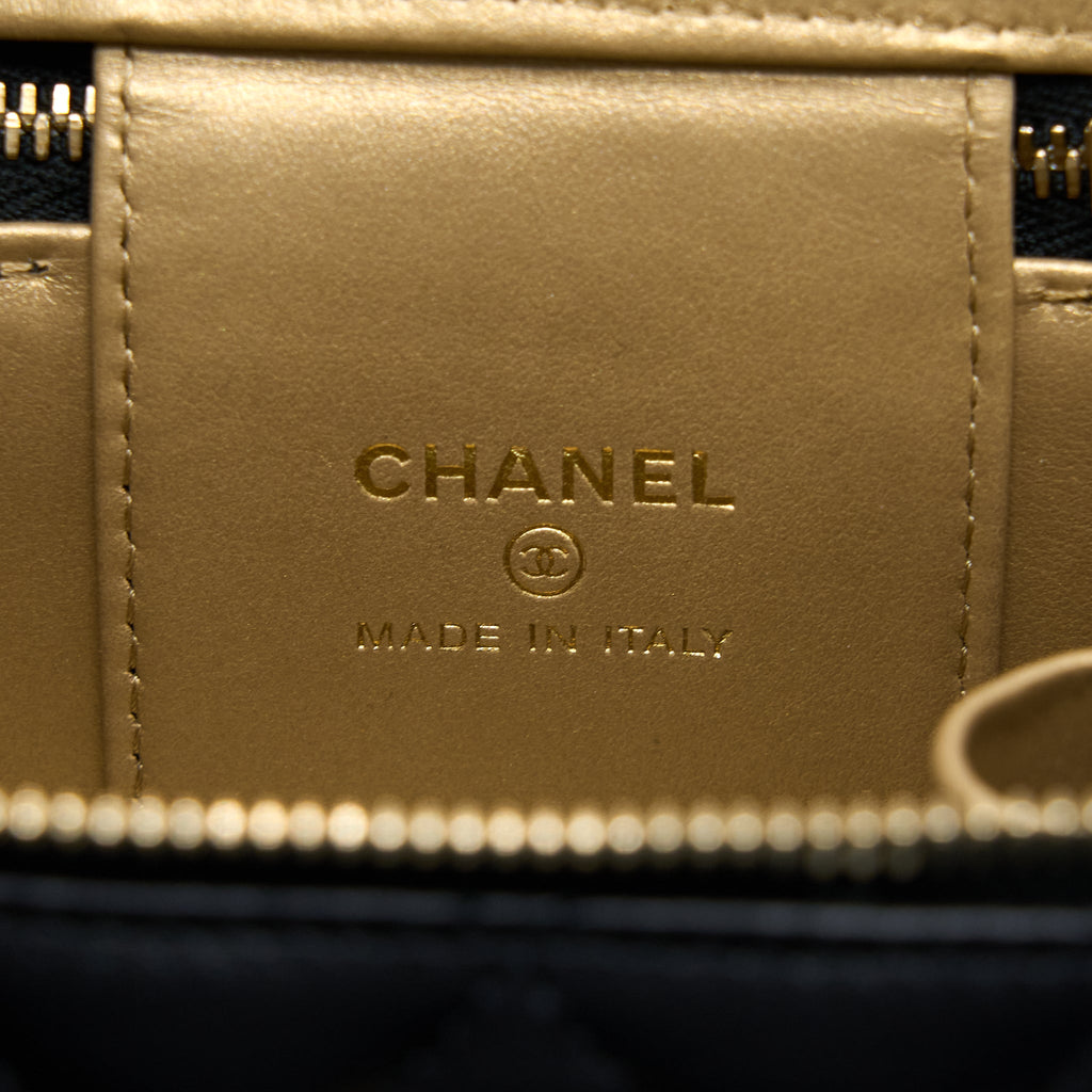CHANEL PEARL CRUSH MINI VANITY WITH CHAIN LAMBSKIN BLACK GHW (MICROCHIP)