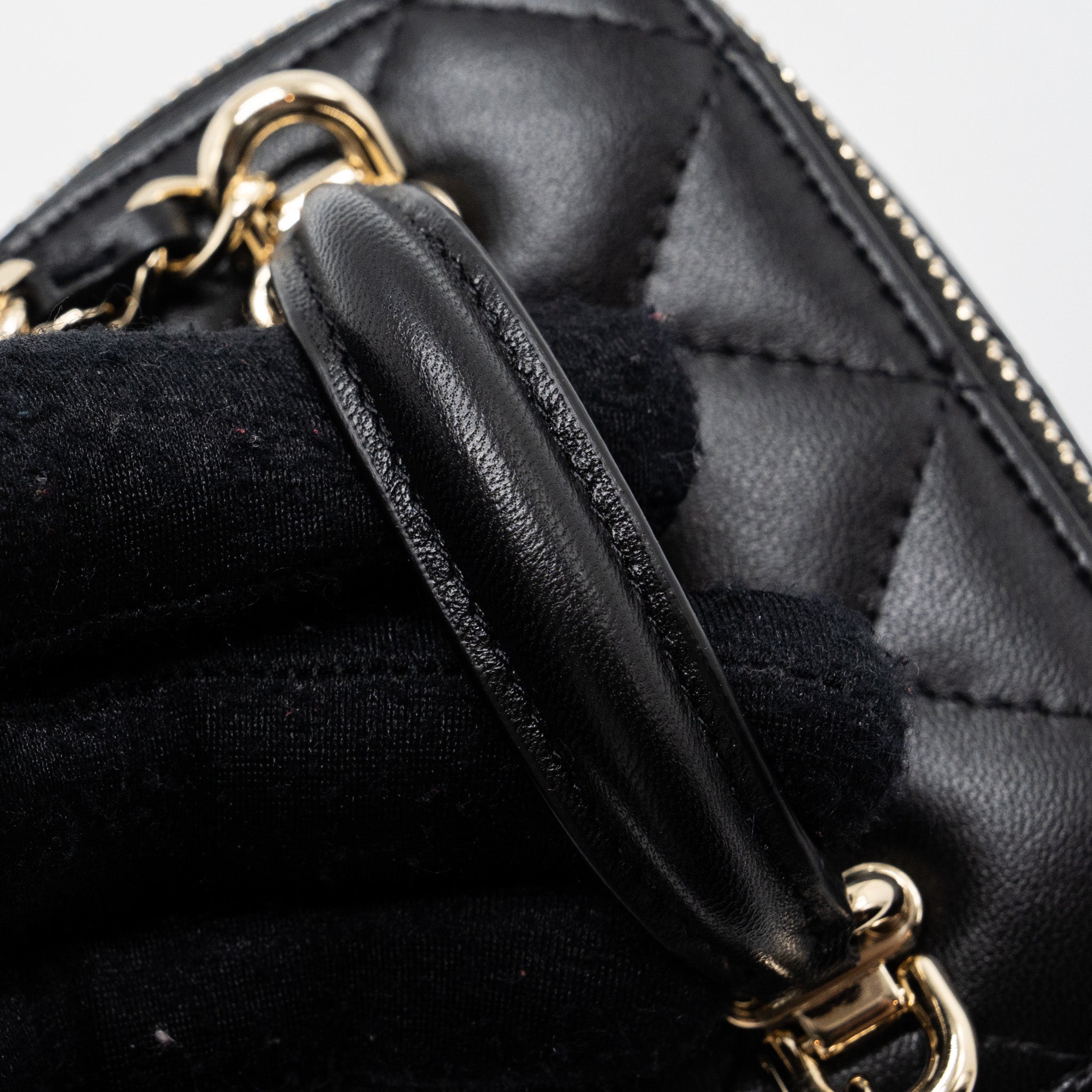 CHANEL TOP HANDLE MINI VANITY CASE WITH CHAINS LAMBSKIN BLACK LGHW