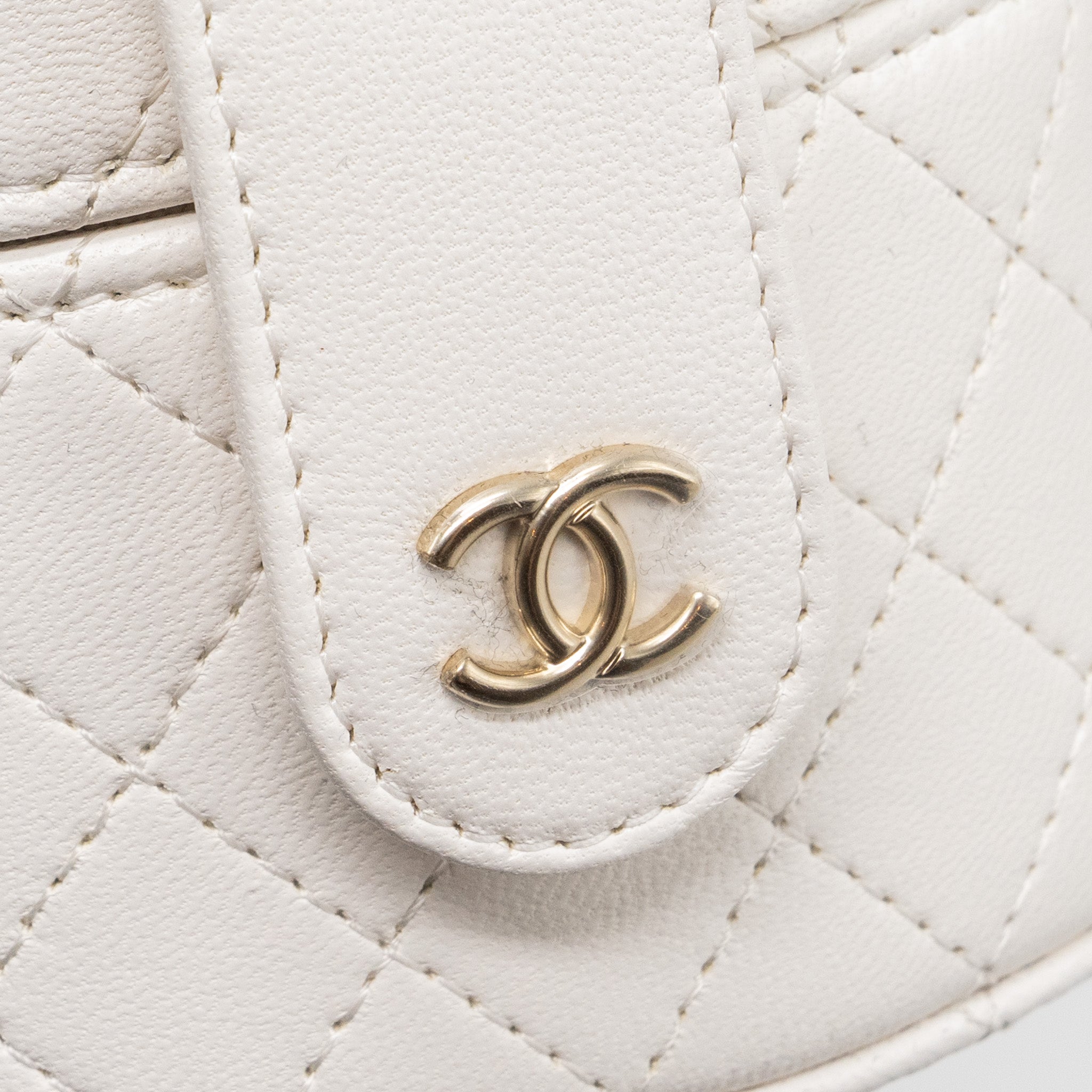 CHANEL MINI VANITY WITH CHAIN LAMBSKIN WHITE LGHW