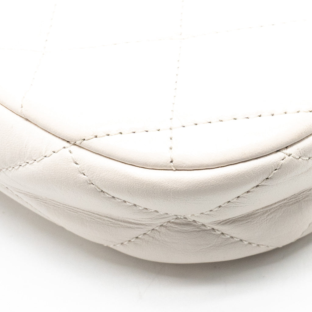 CHANEL 23K HOBO SHOULDER BAG CALFSKIN WHITE GHW (MICROCHIP)