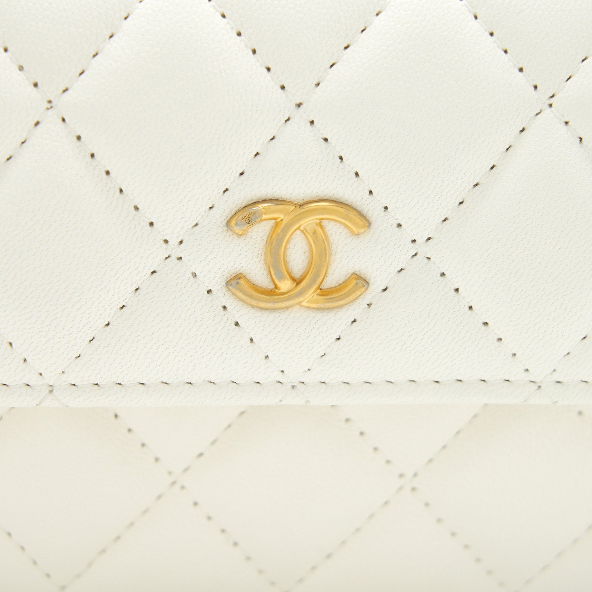 CHANEL 21B PEARL CRUSH MINI FLAP BAG WITH CHAIN/BELT BAG WHITE GHW