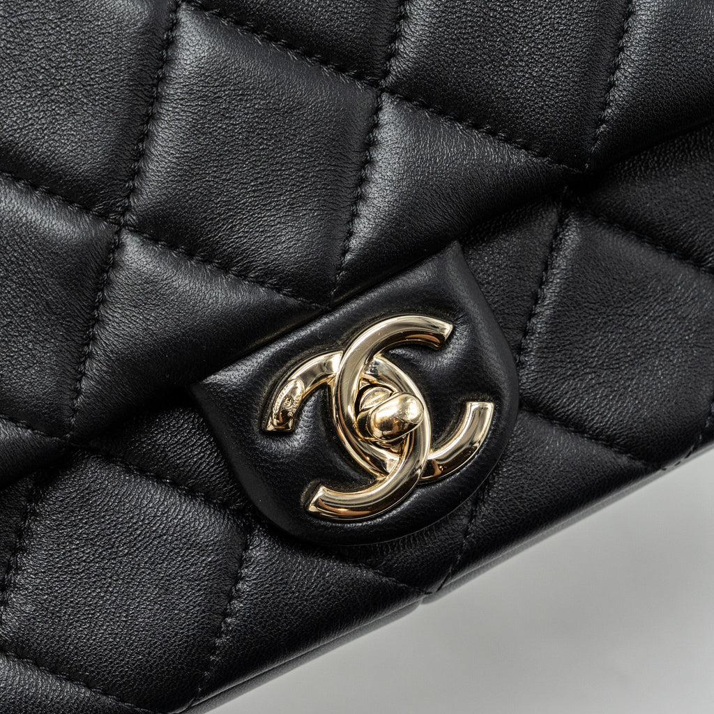 CHANEL GIANT CHAIN FLAP BAG LAMBSKIN BLACK MULTICOLOUR HARDWARE(MICROCHIP)