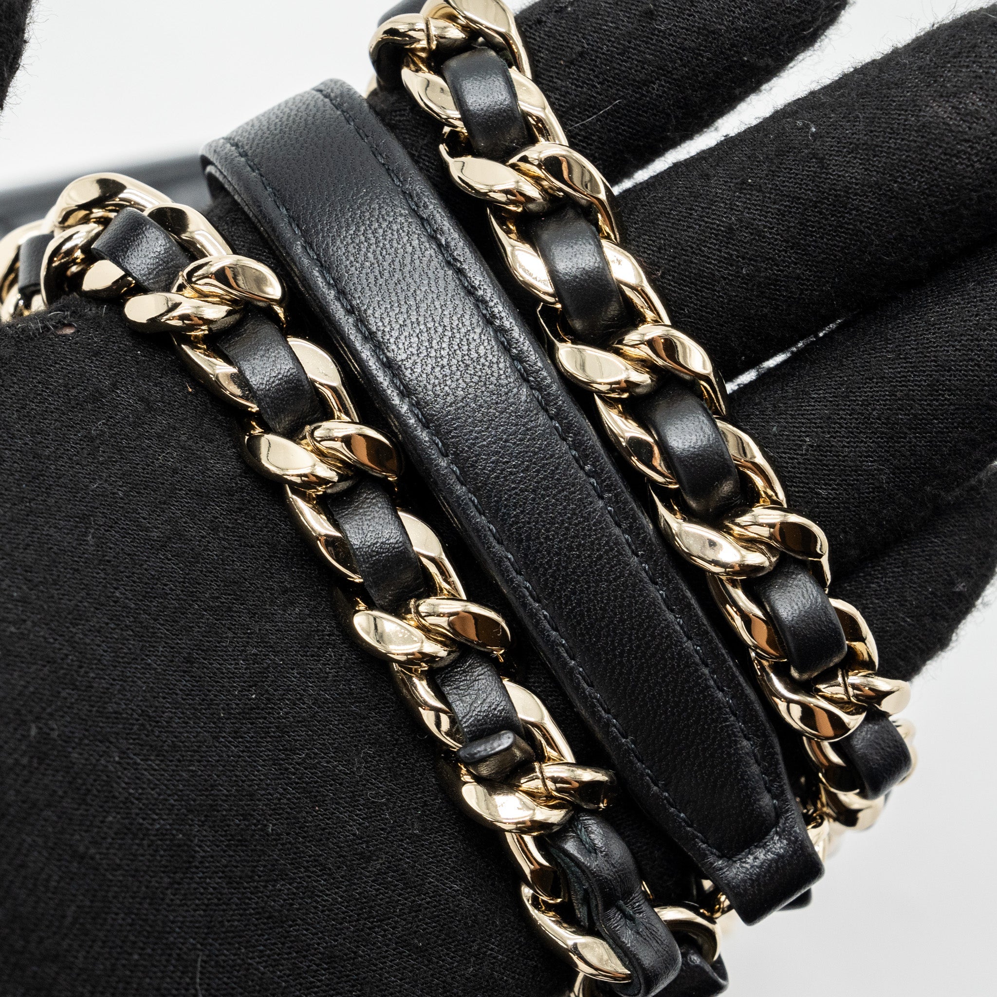 CHANEL GIANT CHAIN FLAP BAG LAMBSKIN BLACK MULTICOLOUR HARDWARE(MICROCHIP)