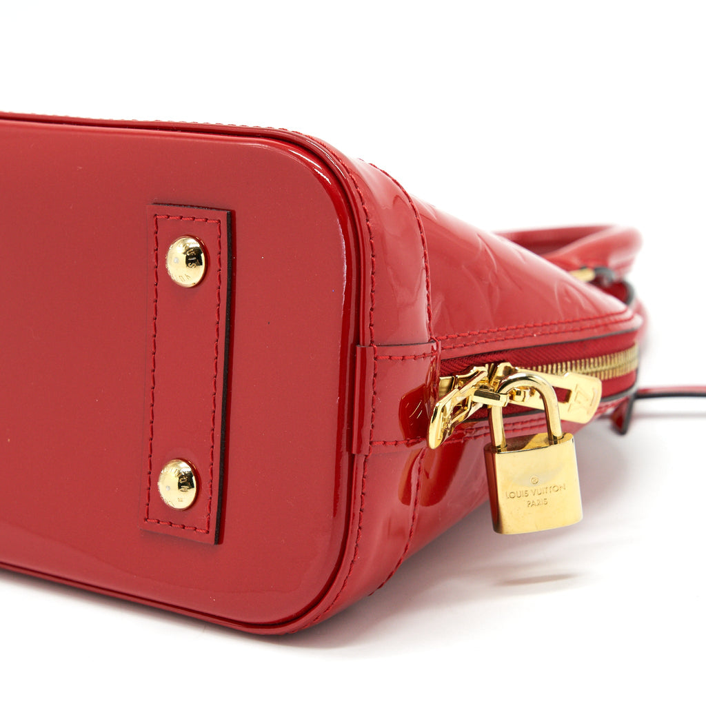 LOUIS VUITTON ALMA BB IN PATENT LEATHER RED