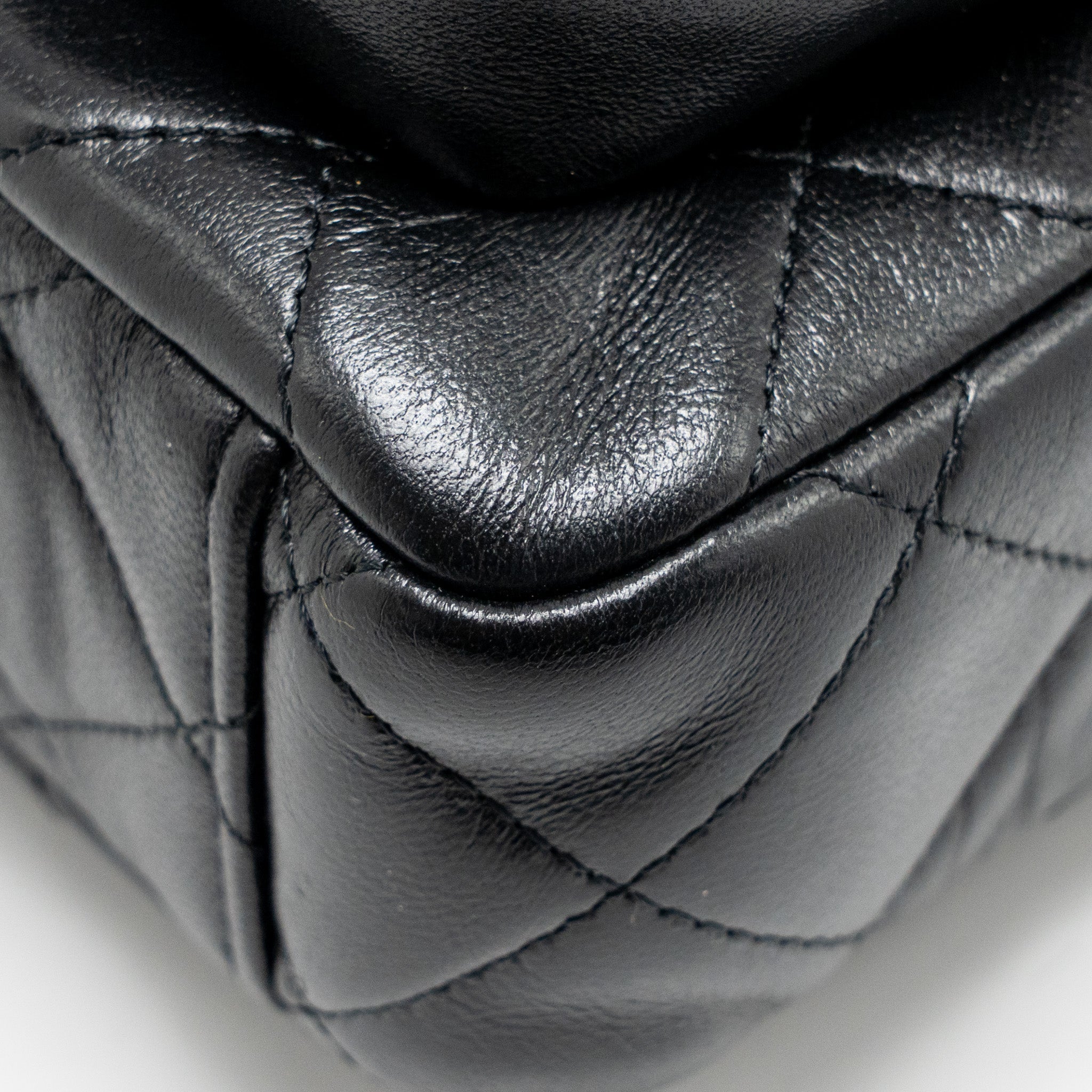 CHANEL 25C CAMERA BAG LAMBSKIN BLACK LGHW (MICROCHIP)