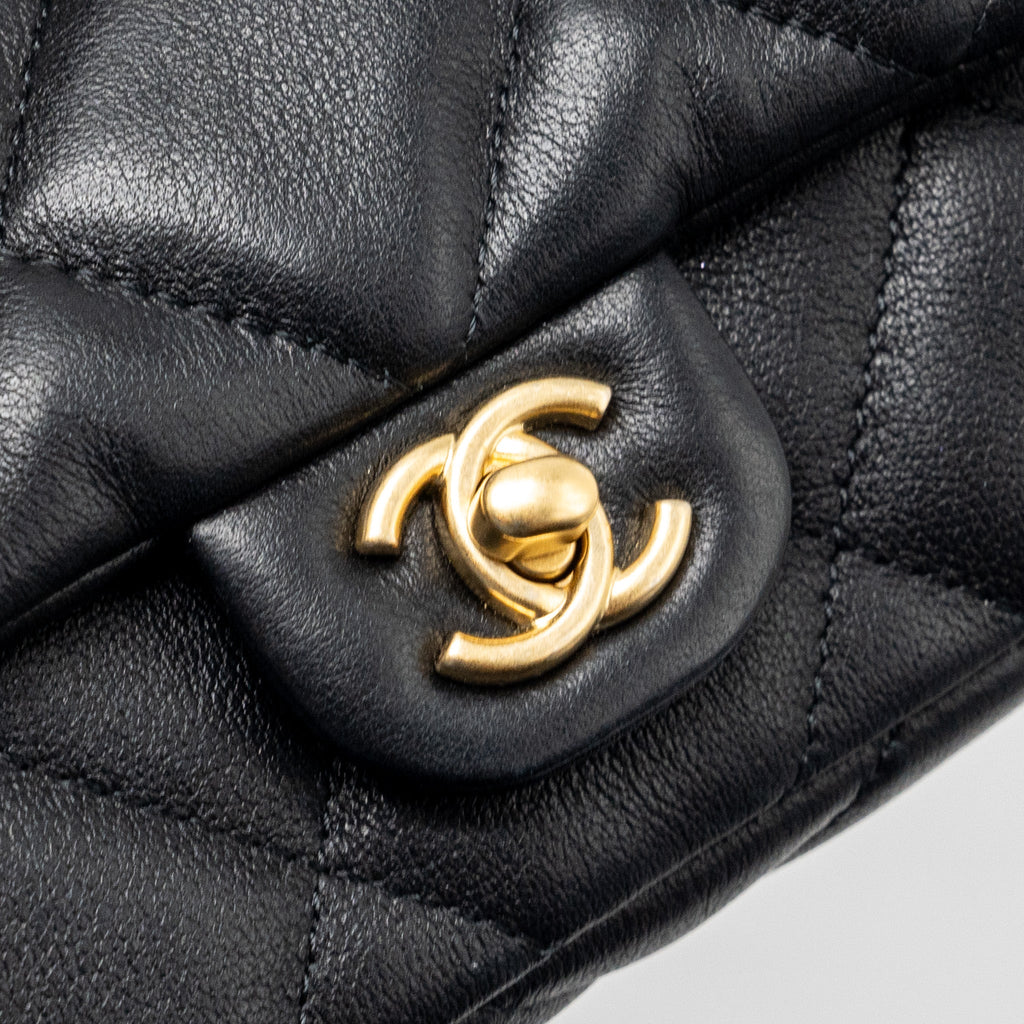 CHANEL TOP HANDLE MINI FLAP BAG WITH CHAIN CALFSKIN BLACK GHW