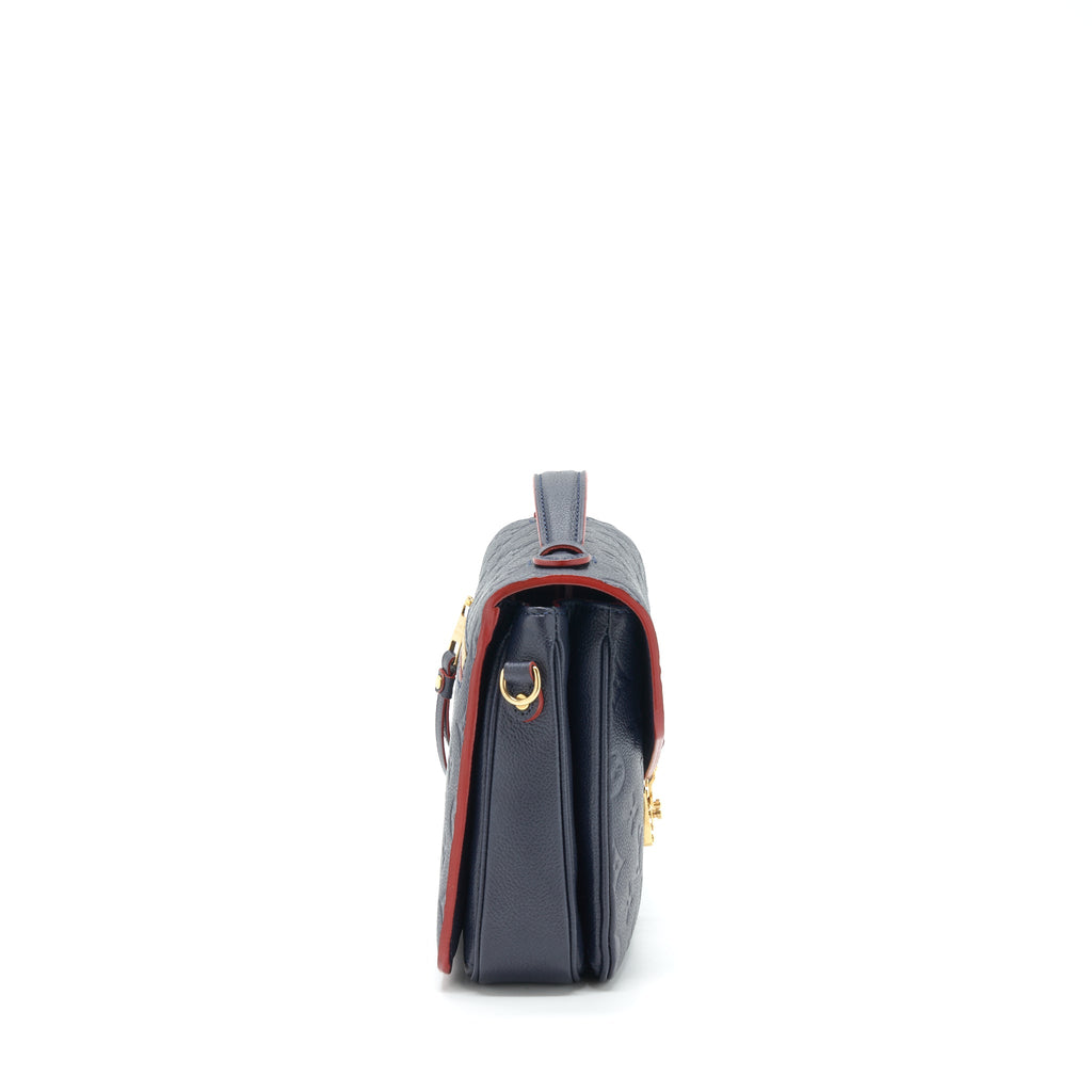LOUIS VUITTON POCHETTE MÉTIS MONOGRAM EMPREINTE MARINE ROUGE GHW