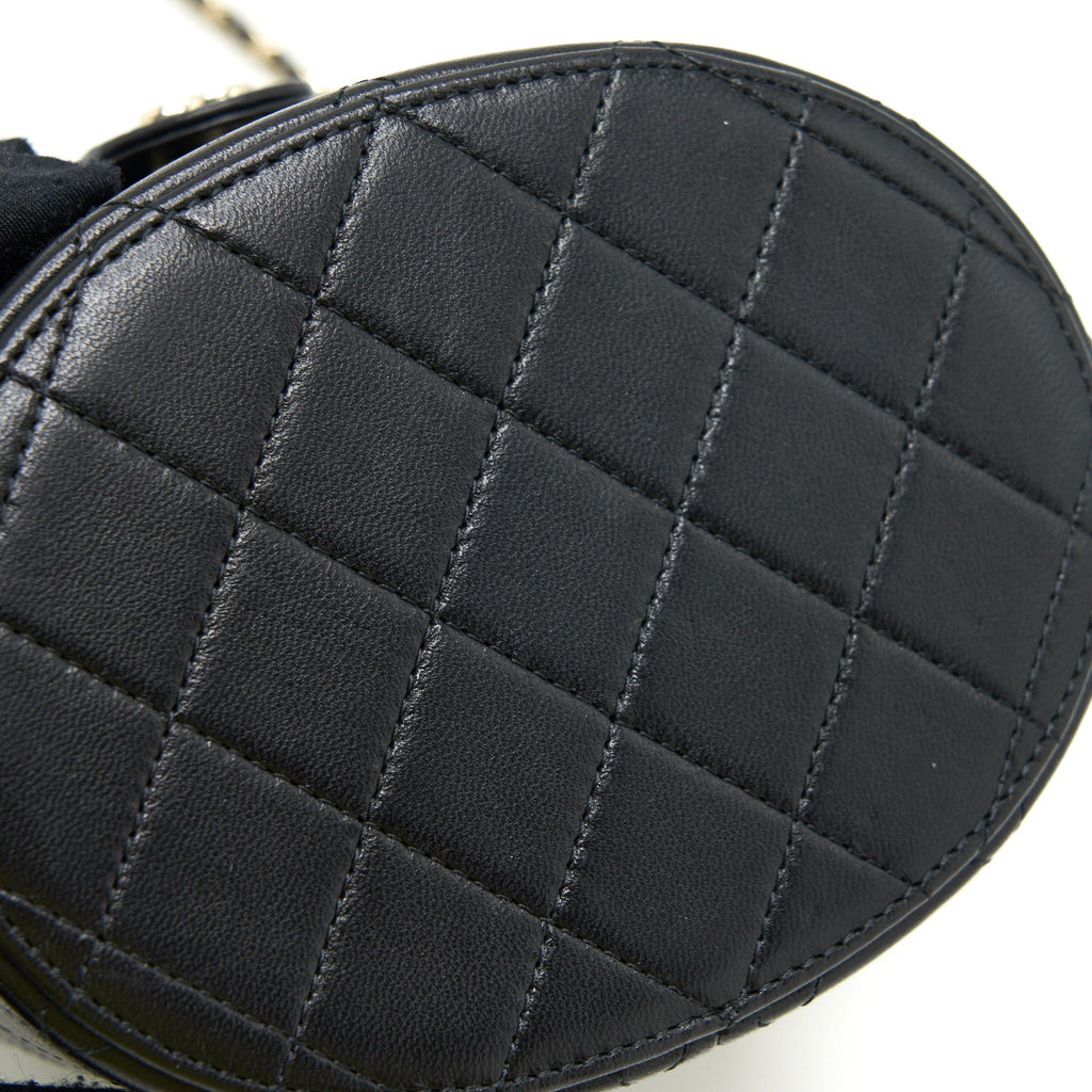 CHANEL SMALL VANITY WITH CHAIN LAMBSKIN BLACK LGHW