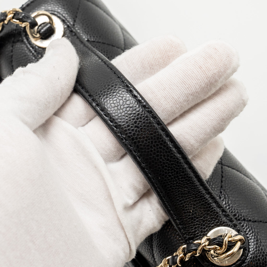 CHANEL SMALL BUSINESS AFFINITY CAVIAR BLACK LGHW (MICROCHIP)