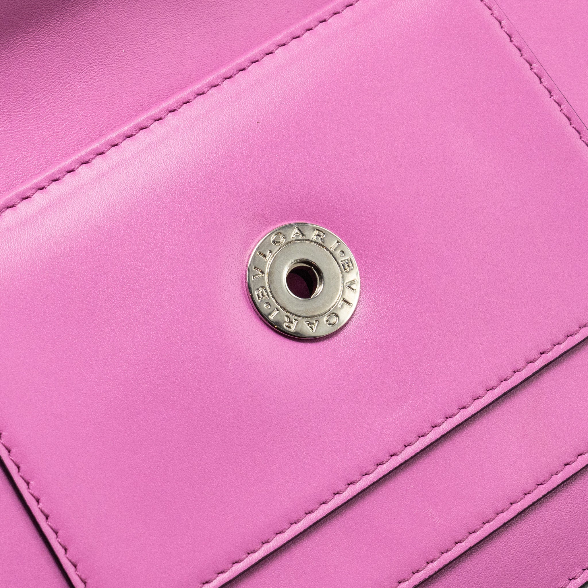 BVLGARI SERPENTI FOREVER CLUTCH WITH CHAIN CALFSKIN PINK SHW