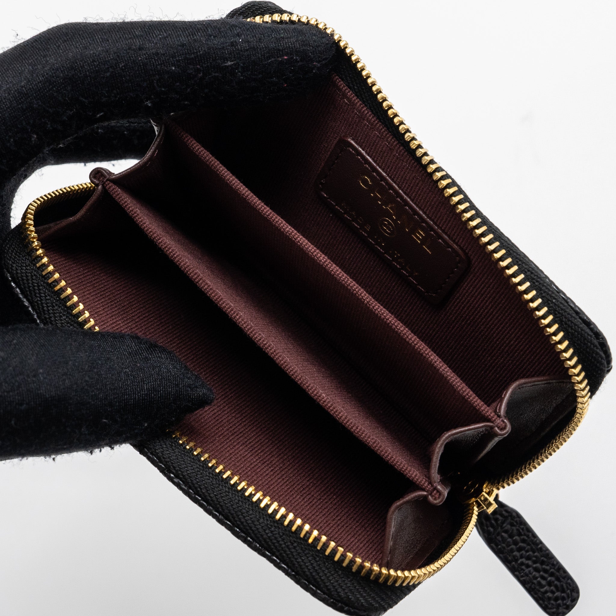 CHANEL QUILTED ZIPPER CARD HOLDER CAVIAR BLACK GHW (MICROCHIP)