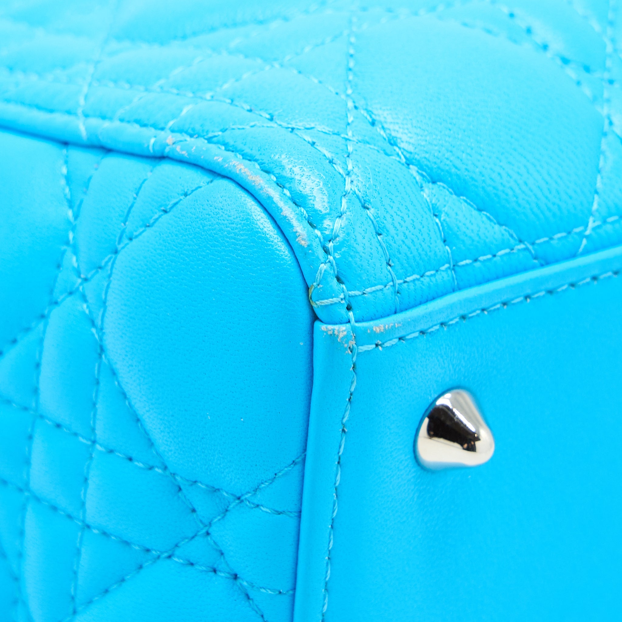 DIOR MEDIUM LADY DIOR LAMBSKIN LIGHT BLUE SHW