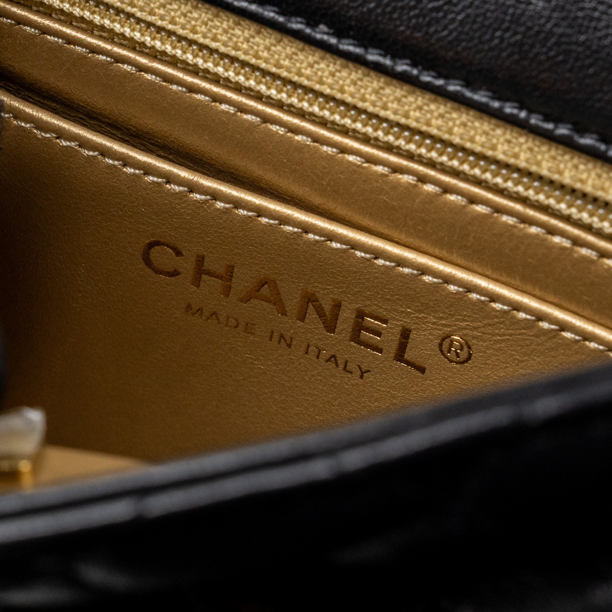 CHANEL PEARL CRUSH MINI SQUARE FLAP BAG LAMBSKIN BLACK GHW(MICROCHIP)