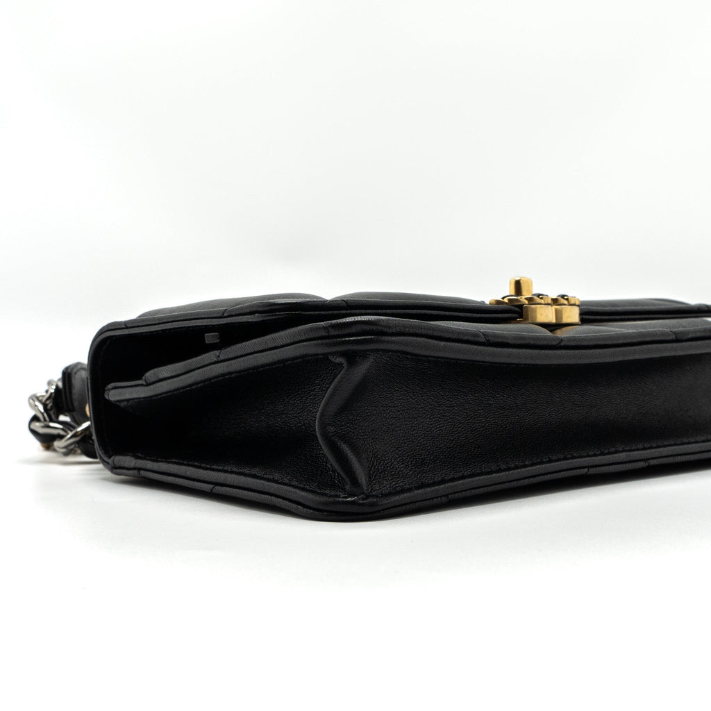 CHANEL 19 WALLET ON CHAIN LAMBSKIN BLACK MULTICOLOUR HARDWARE (MICROCHIP)