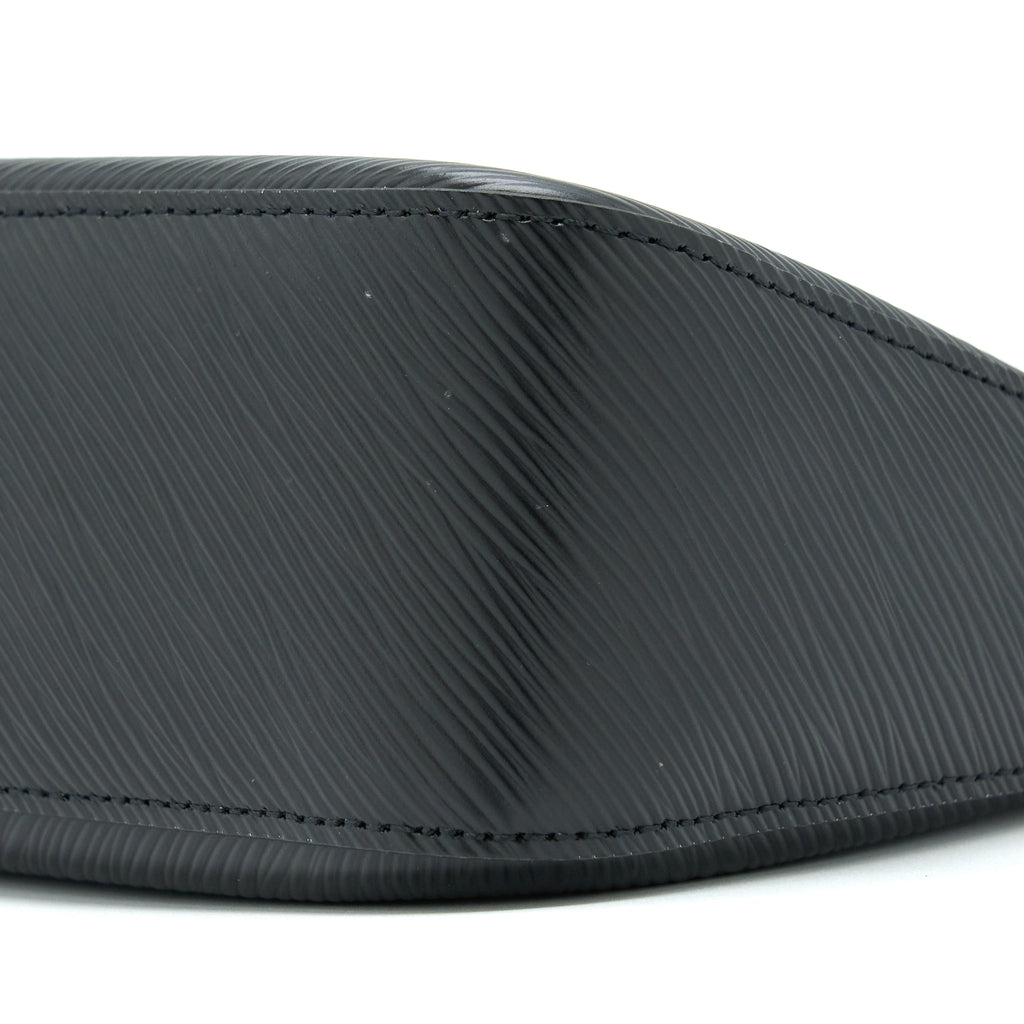 LOUIS VUITTON MARELLE EPI BLACK SHW
