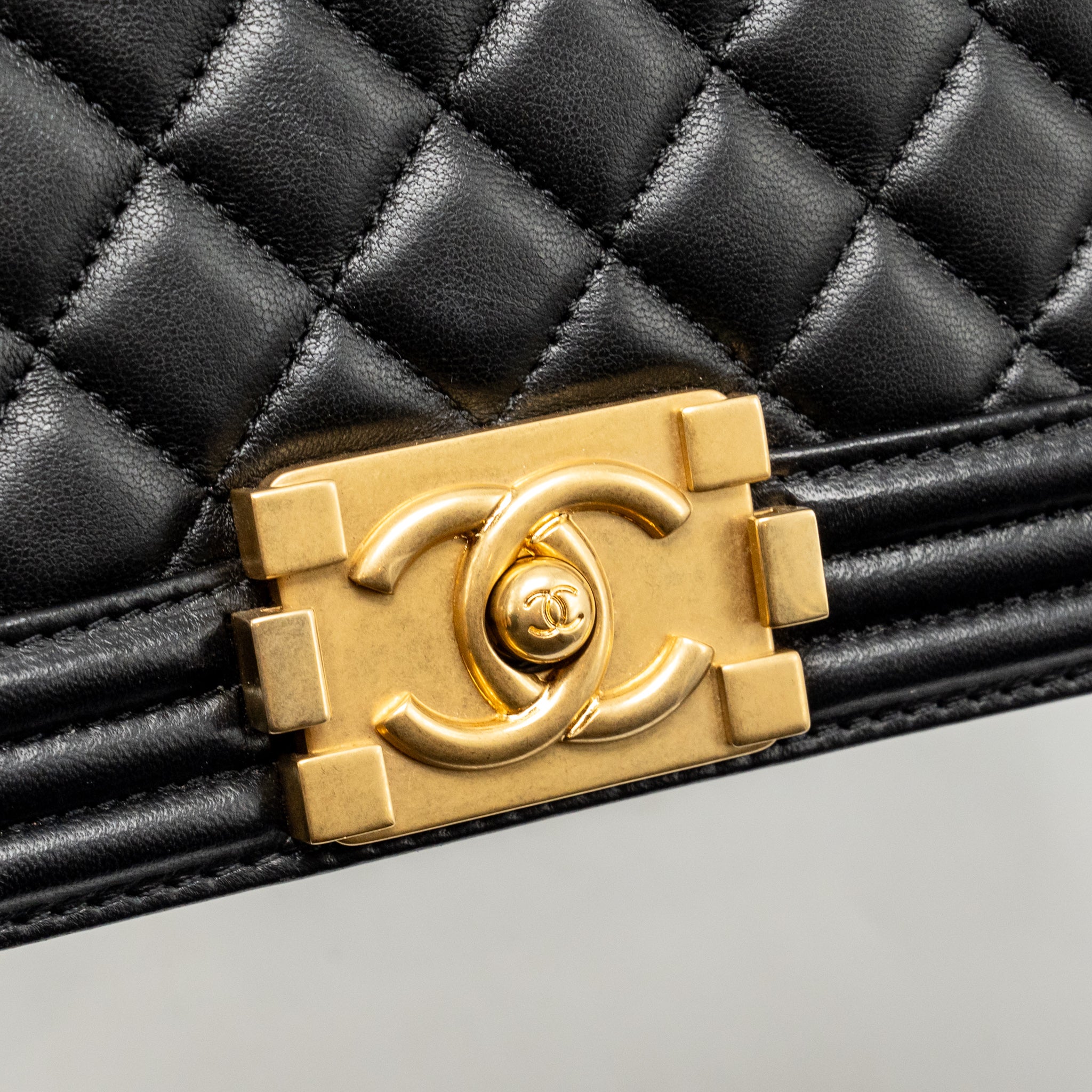 CHANEL MEDIUM BOY BAG LAMBSKIN BLACK GHW