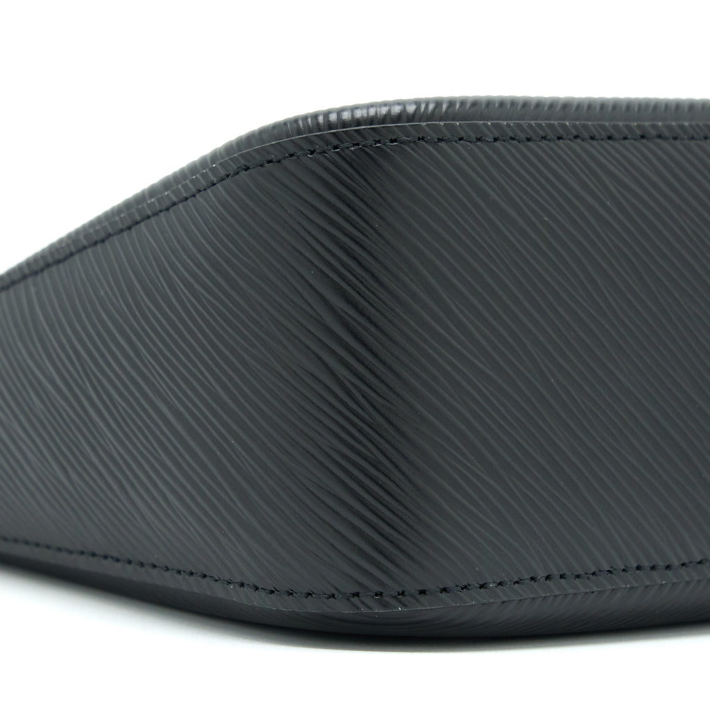 LOUIS VUITTON MARELLE EPI BLACK SHW
