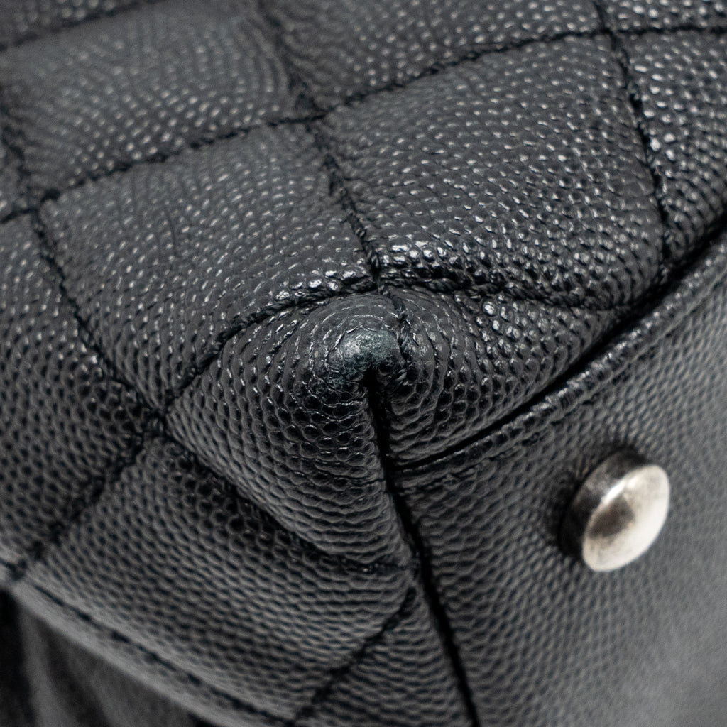CHANEL MEDIUM COCO HANDLE FLAP BAG LIZARD EMBOSSED HANDLE CAVIAR BLACK RUTHENIUM HARDWARE
