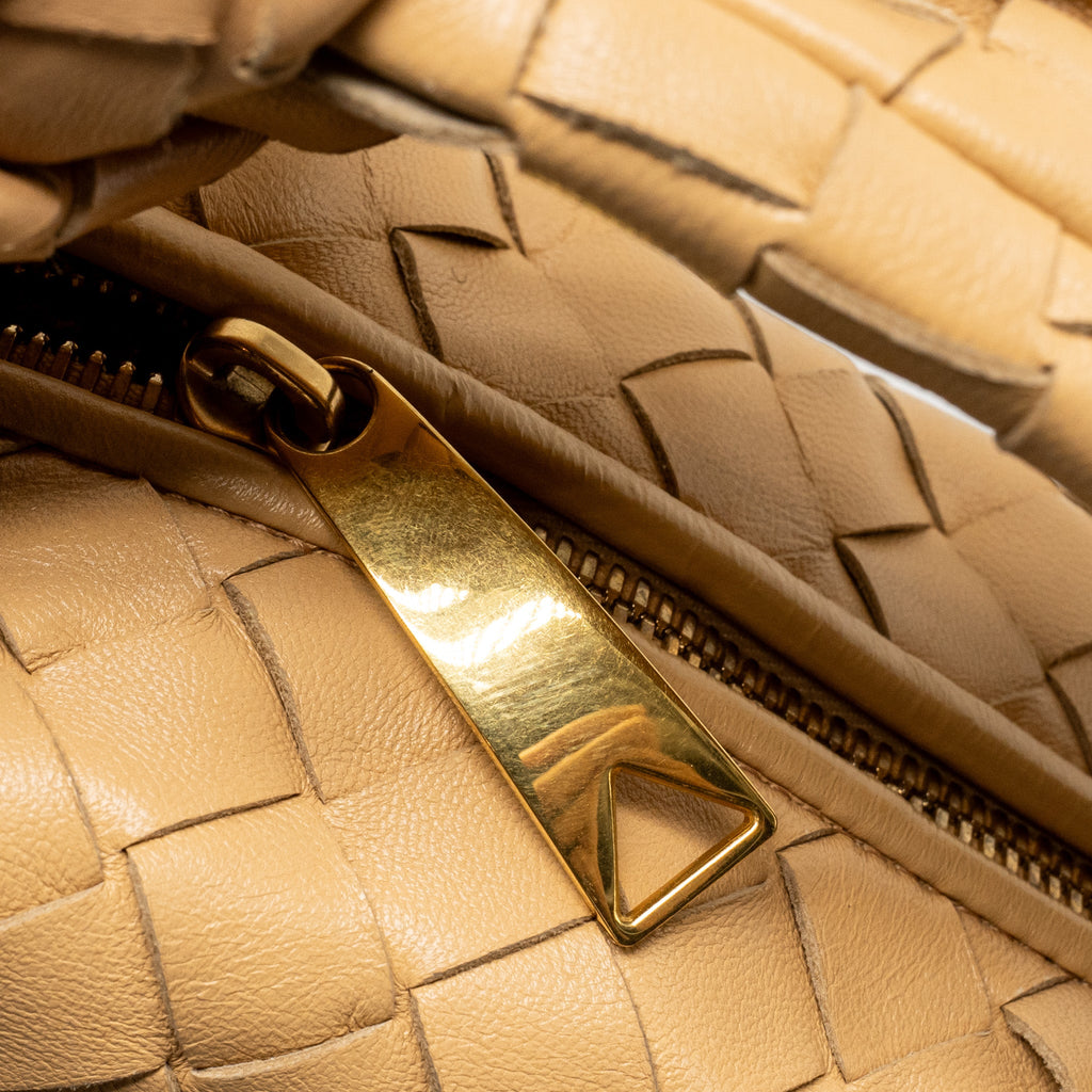 BOTTEGA VENETA MINI JODIE LAMBSKIN BEIGE GHW