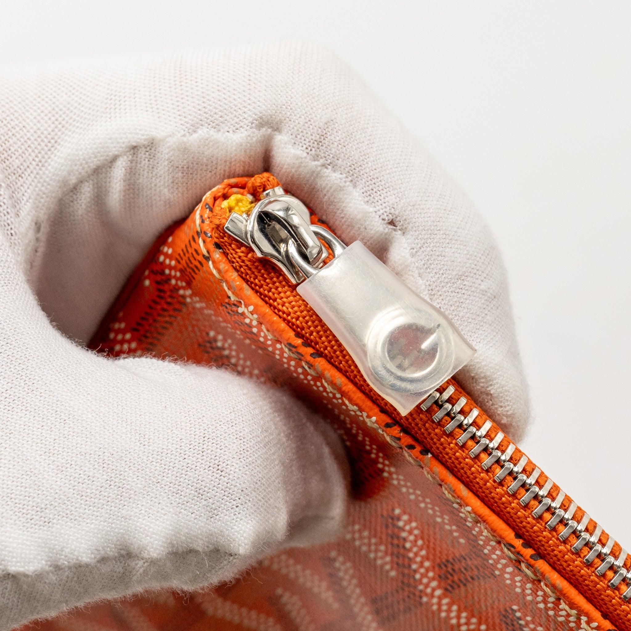 GOYARD SENAT MM POUCH GOYARDINE CANVAS ORANGE SHW