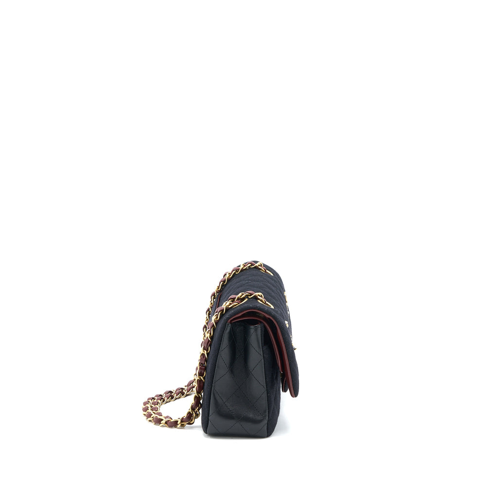 CHANEL MEDIUM CLASSIC DOUBLE FLAP BAG 2018 METIERS D’ART PARIS-HAMBURG COLLECTION WOOL GHW