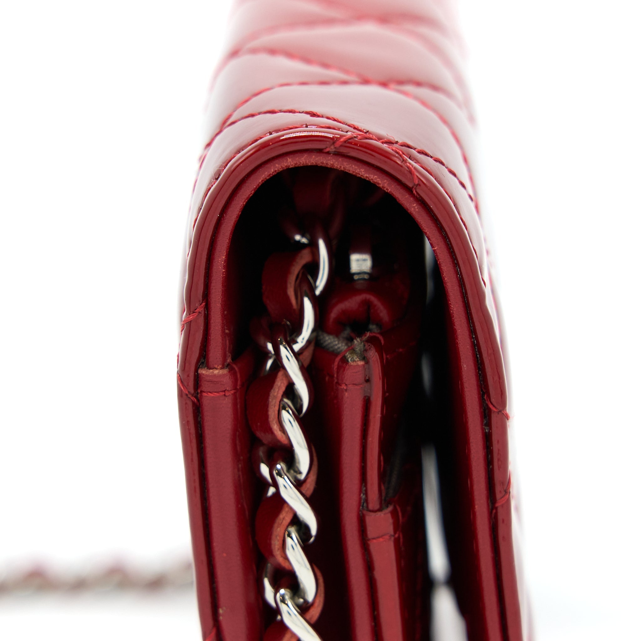 CHANEL WALLET ON CHAIN PATENT RED SHW
