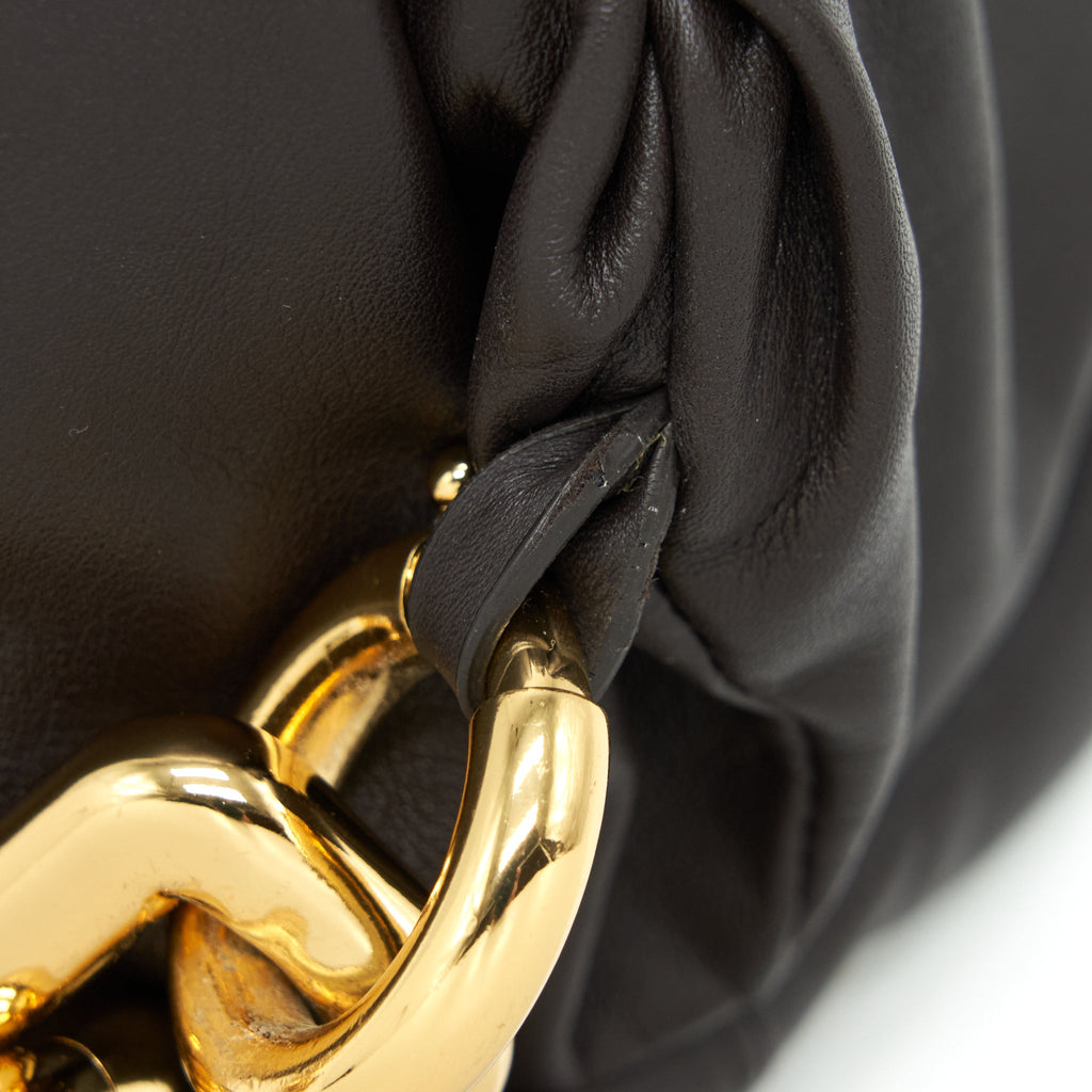 BOTTEGA VENETA CHAIN POUCH CALFSKIN FONDANT GHW