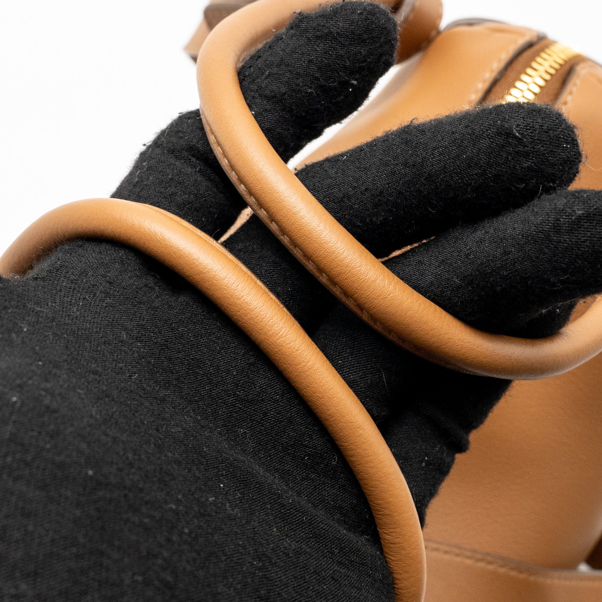 PRADA DARLING HANDBAG CALFSKIN CARAMEL GHW