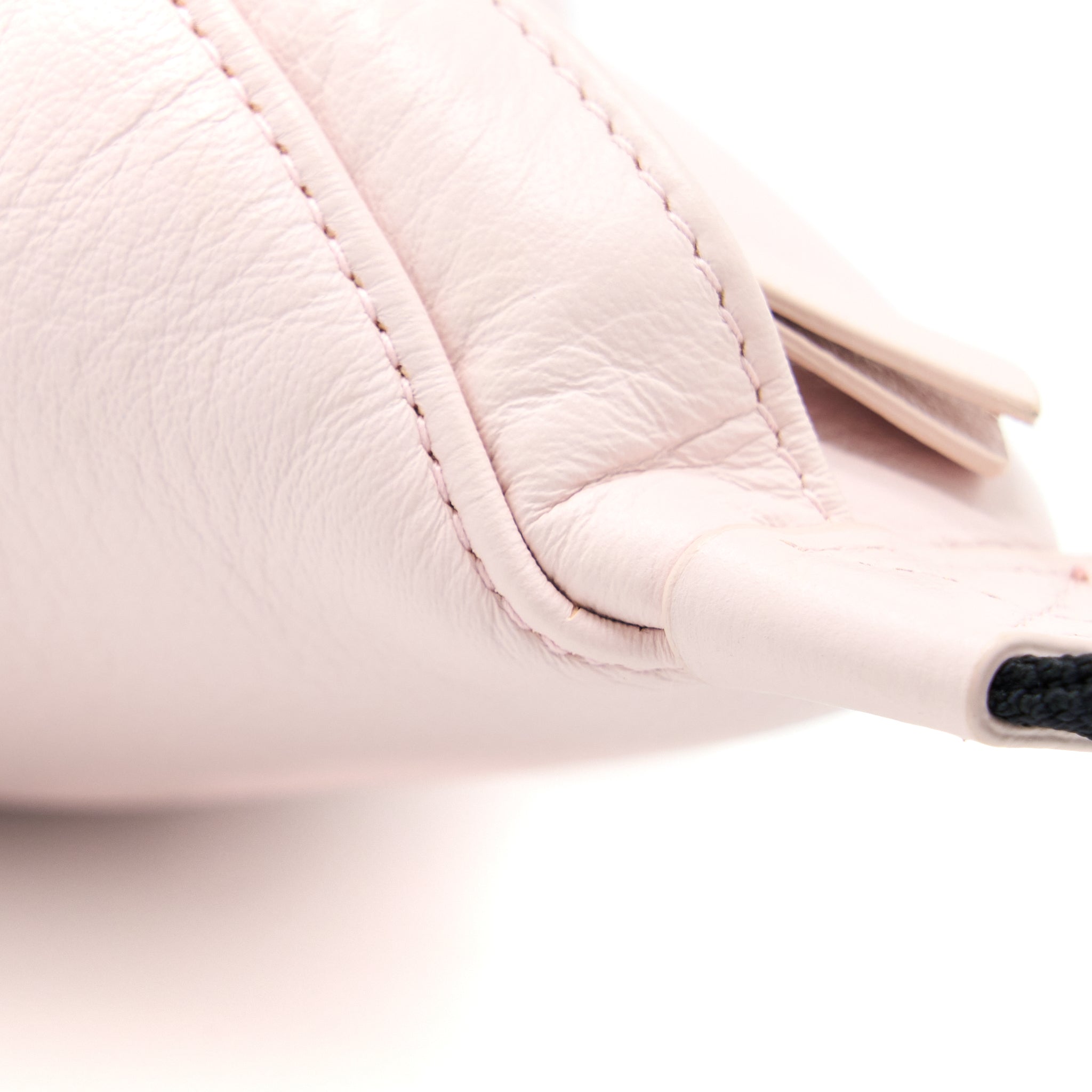 BALENCIAGA EVERYDAY BELTBAG CALFSKIN LIGHT PINK SHW