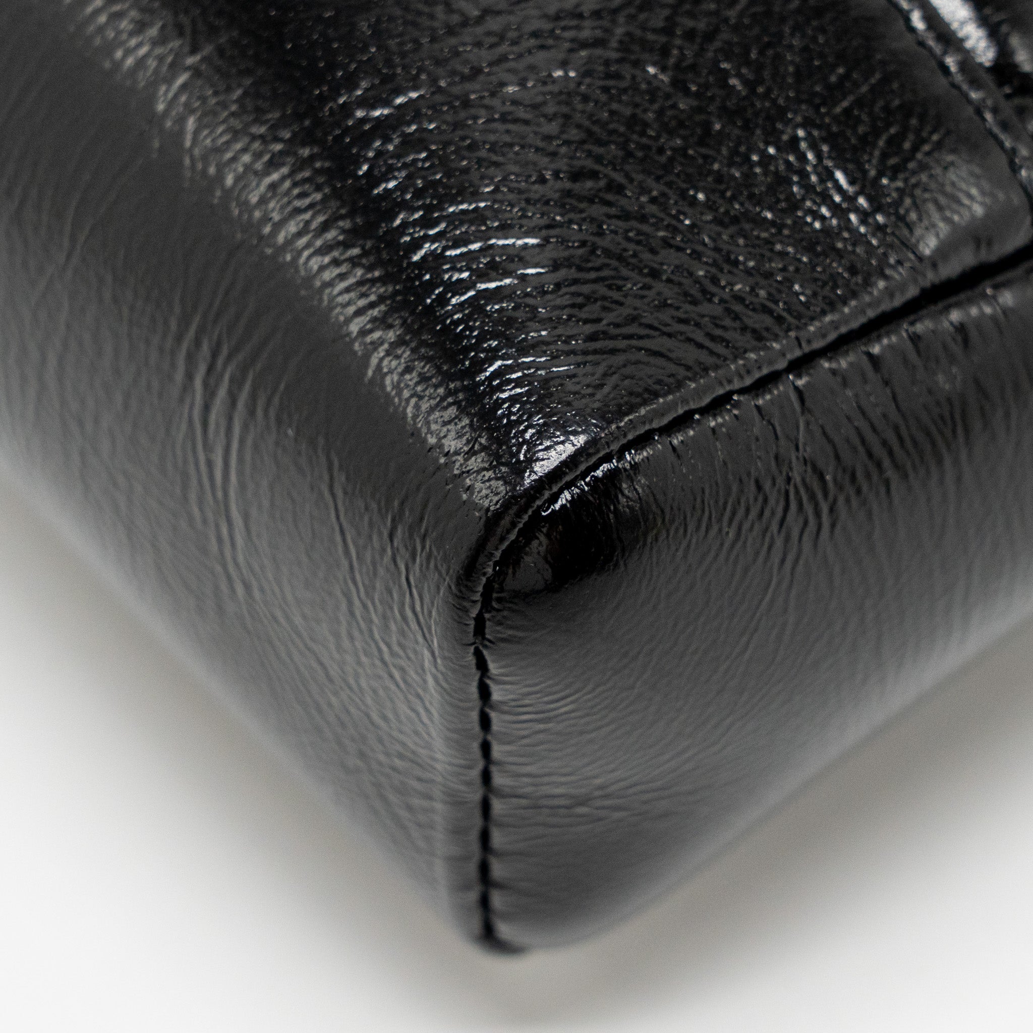 CHANEL MINI 31 BAG SHINY LAMBSKIN BLACK LGHW (MICROCHIP)