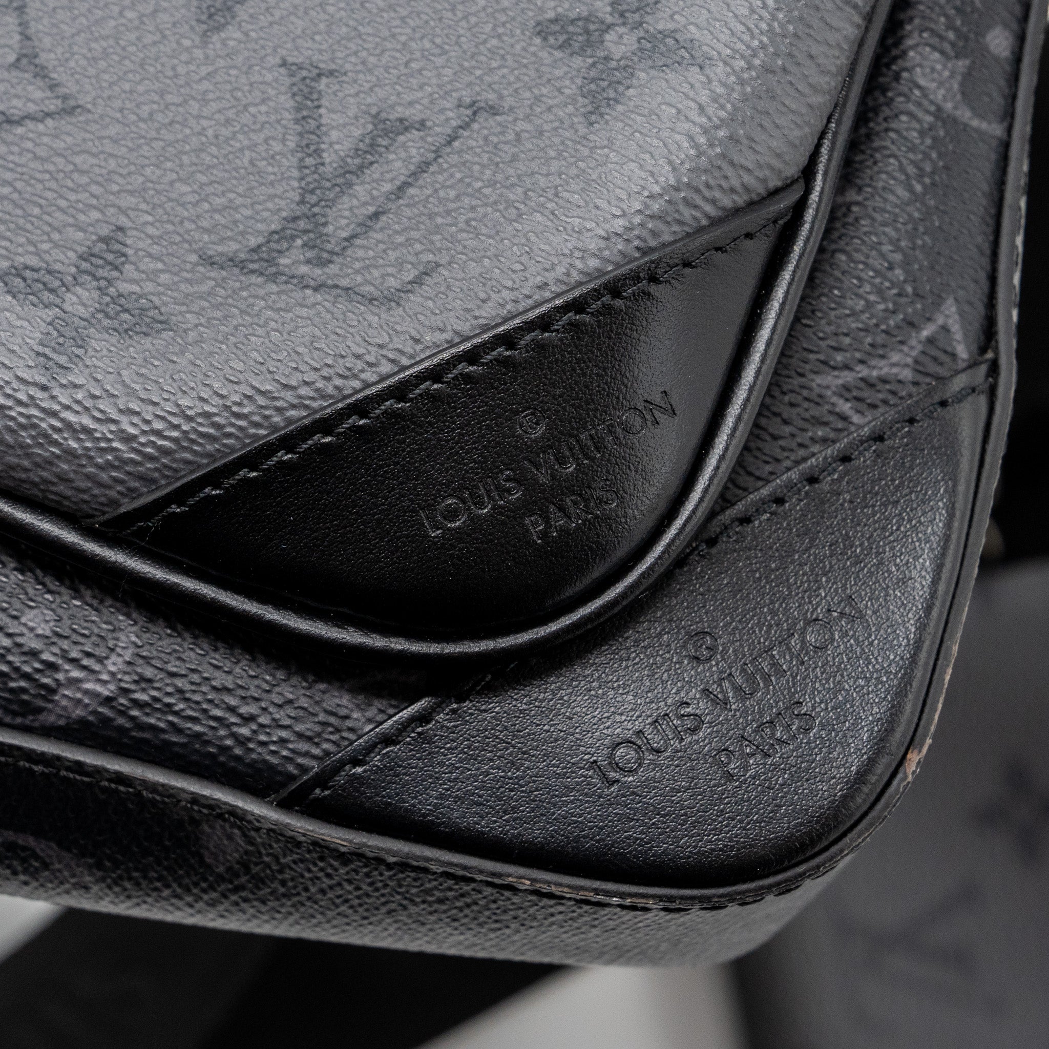 LOUIS VUITTON TRIO MESSENGER BAG MONOGRAM ECLIPSE SHW