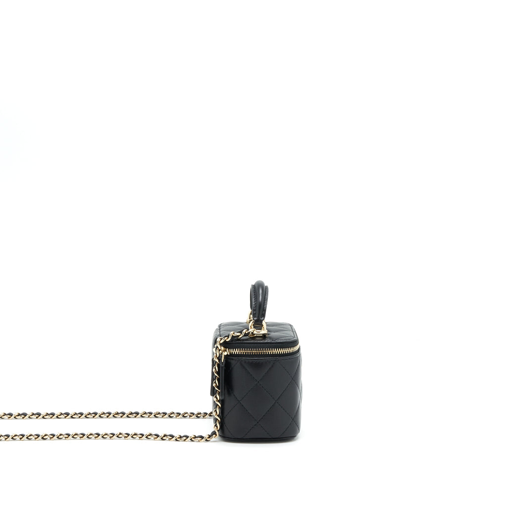 CHANEL 22P TOP HANDLE MINI VANITY WITH CHAIN LAMBSKIN BLACK LGHW