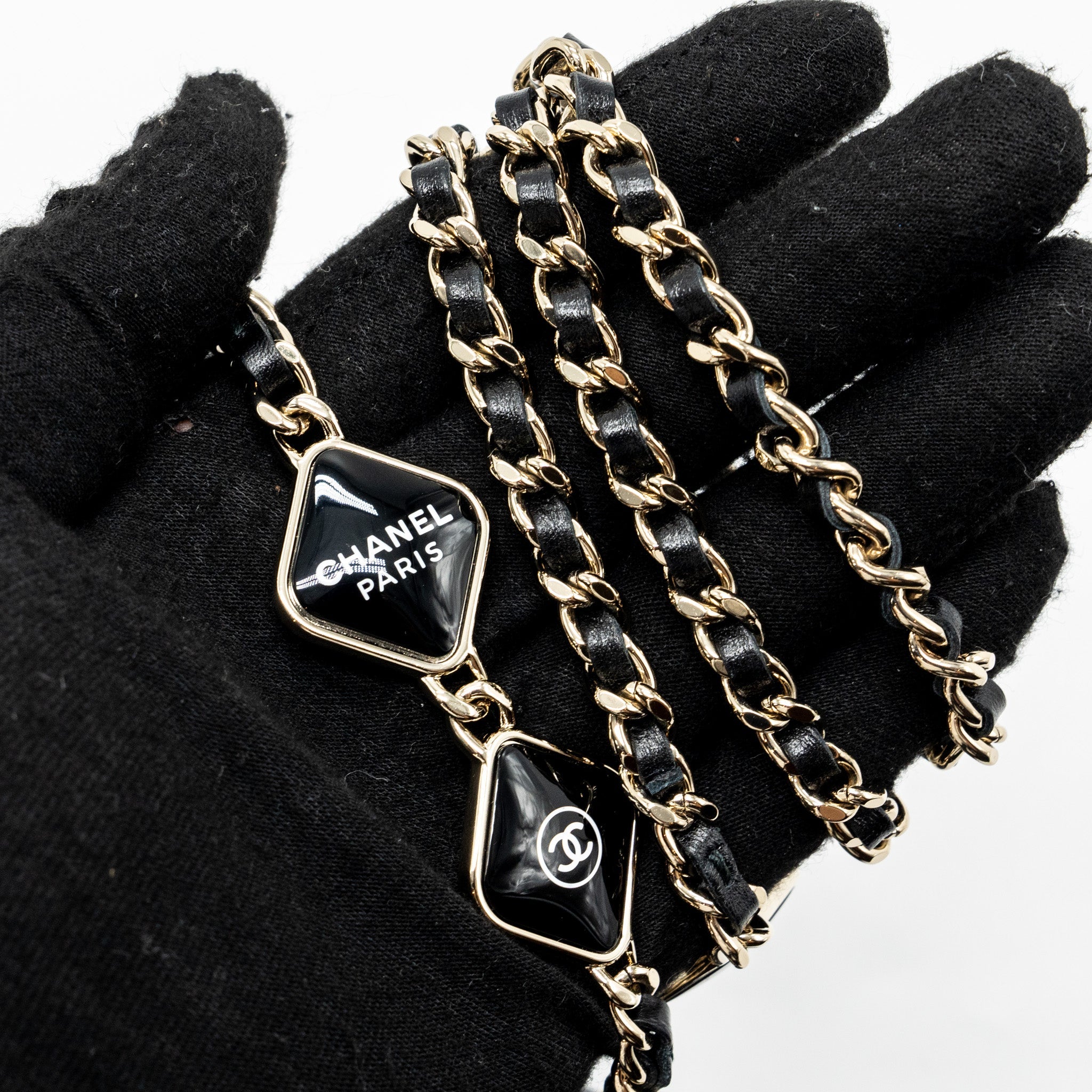CHANEL LONG VANITY CASE WITH CHARMS CHAIN CALFSKIN BLACK LGHW (MICROCHIP)