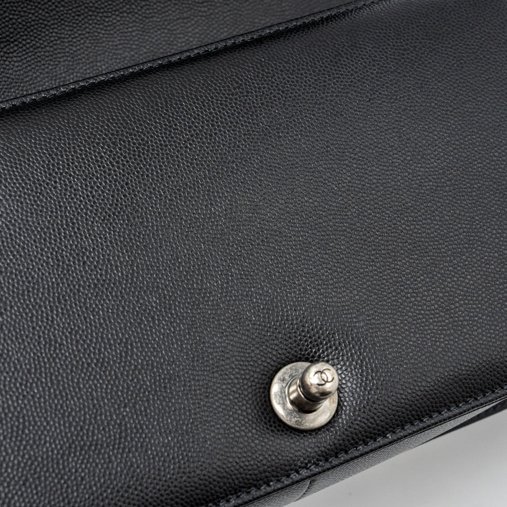 CHANEL MEDIUM BOY BAG CAVIAR BLACK RUTHENIUM SILVER HARDWARE(MICROCHIP)