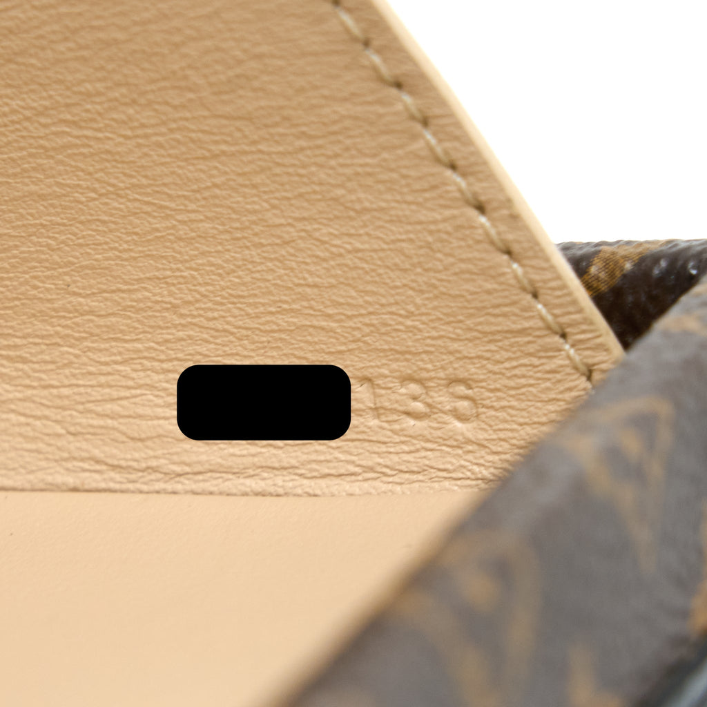 LOUIS VUITTON PETITE MALLE MONOGRAM CANVAS GHW