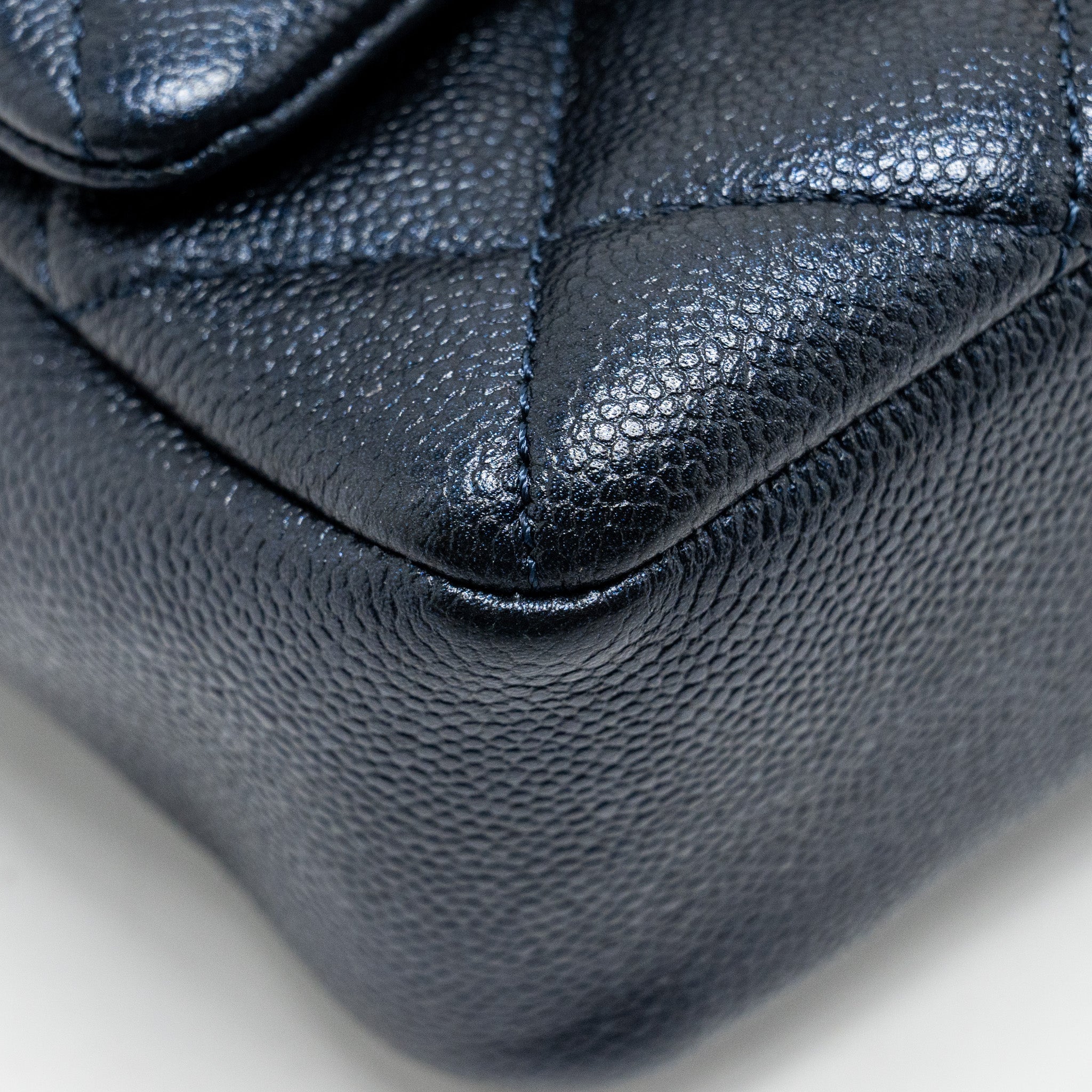 CHANEL 21K MY PERFECT MINI FLAP BAG CAVIAR IRIDESCENT BLACK GHW (MICROCHIP)