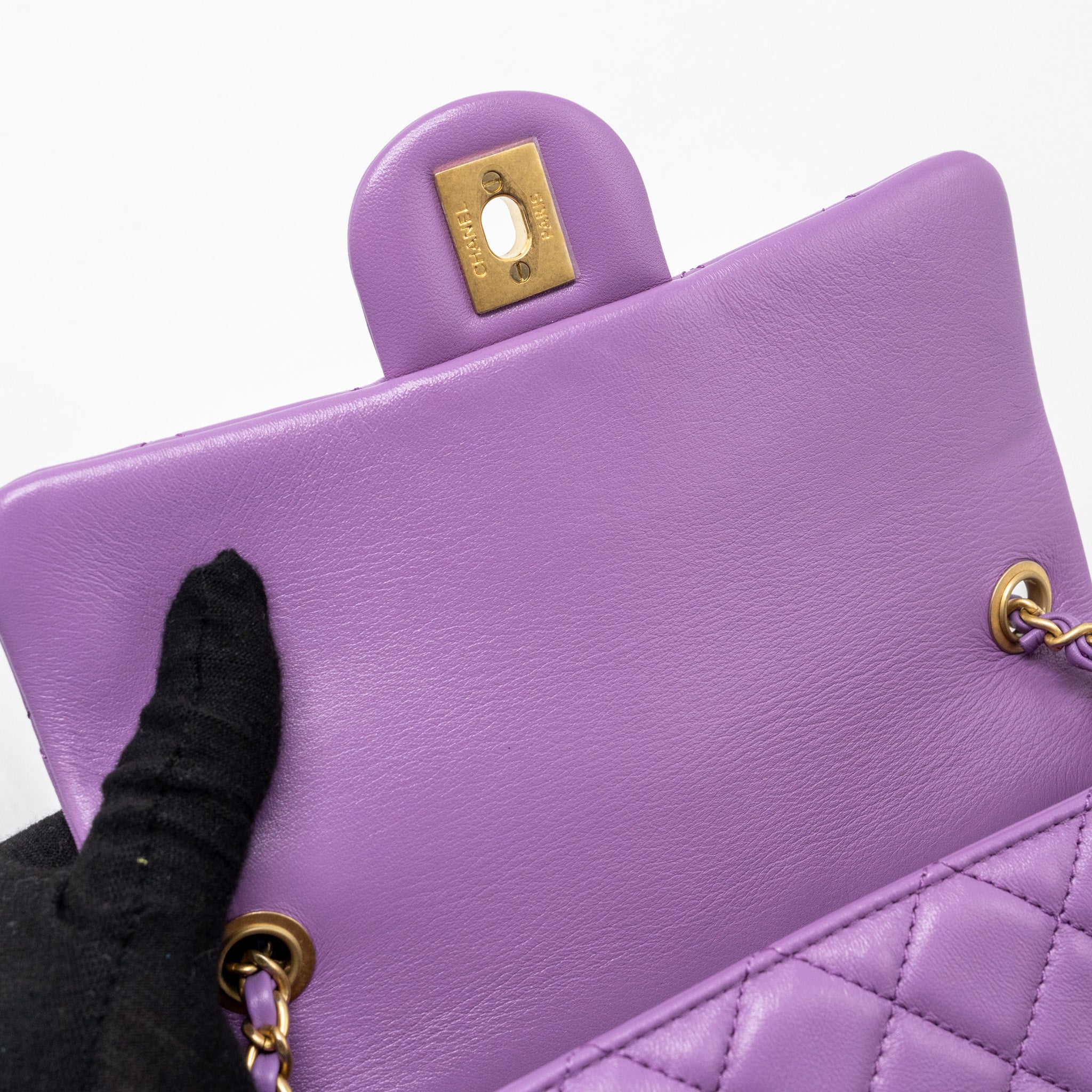 CHANEL 22S PEARL CRUSH MINI RECTANGULAR FLAP BAG LAMBSKIN PURPLE GHW (MICROCHIP)