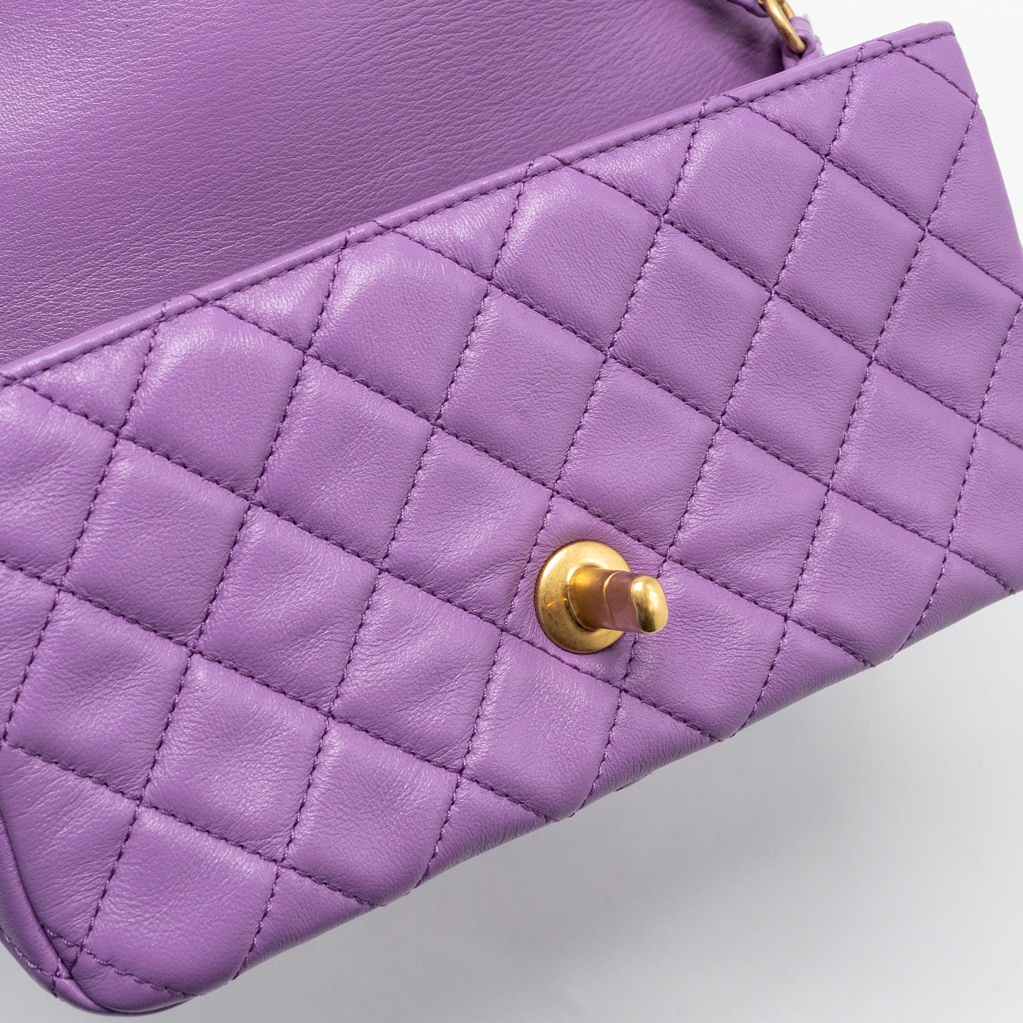 CHANEL 22S PEARL CRUSH MINI RECTANGULAR FLAP BAG LAMBSKIN PURPLE GHW (MICROCHIP)