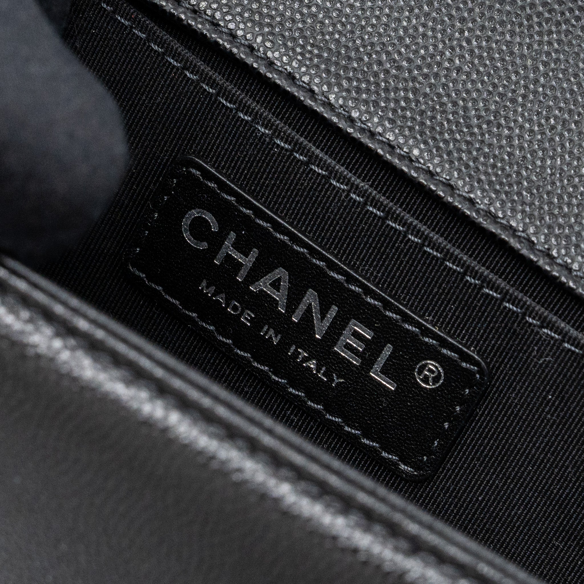 CHANEL MEDIUM BOY BAG CAVIAR BLACK RUTHENIUM SILVER HARDWARE(MICROCHIP)