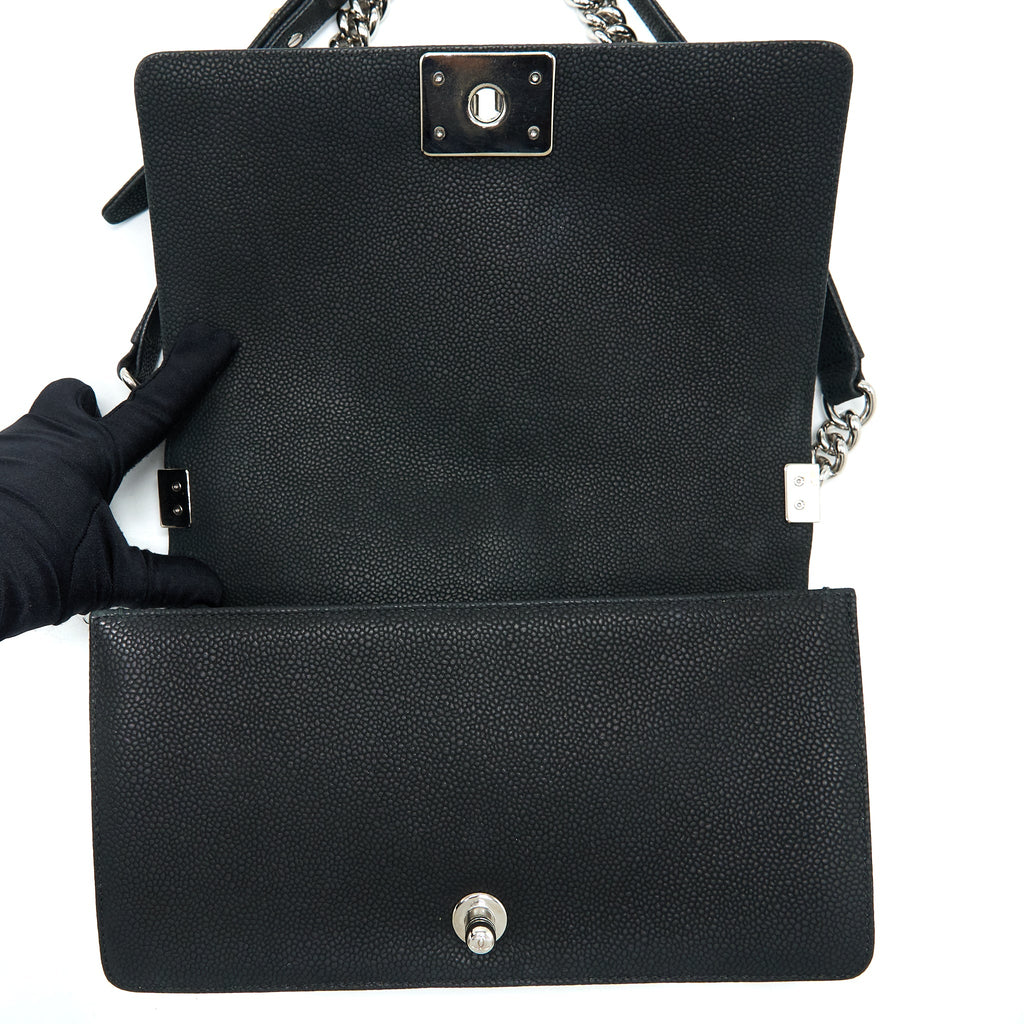 CHANEL MEDIUM BOY BAG GRAINED CALFSKIN BLACK SHW