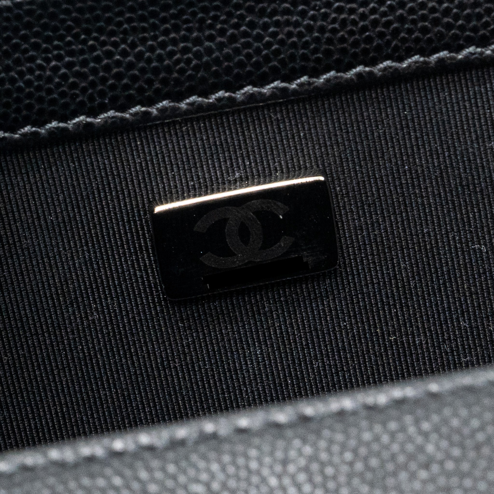 CHANEL MEDIUM BOY BAG CAVIAR BLACK RUTHENIUM SILVER HARDWARE(MICROCHIP)