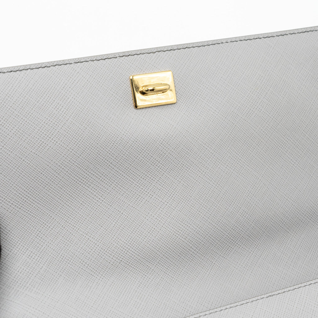 FERRAGAMO GINNY CHAIN BAG CALFSKIN LIGHT GREY LGHW