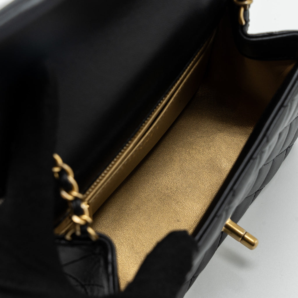 CHANEL 23K PEARL CRUSH MINI SQUARE FLAP BAG LAMBSKIN BLACK GHW (MICROCHIP)