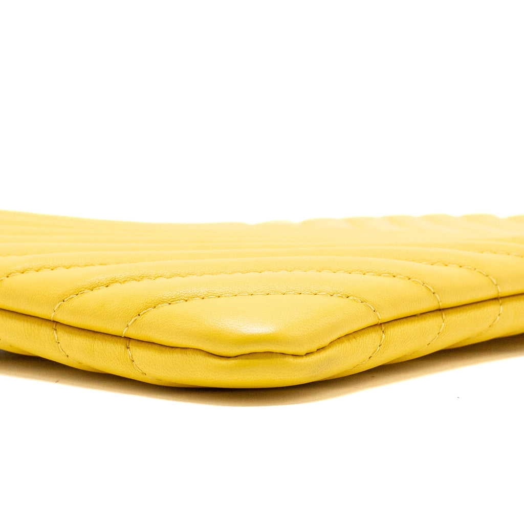 CHANEL CHEVRON ZIP POUCH / CLUTCH LAMBSKIN YELLOW LGHW