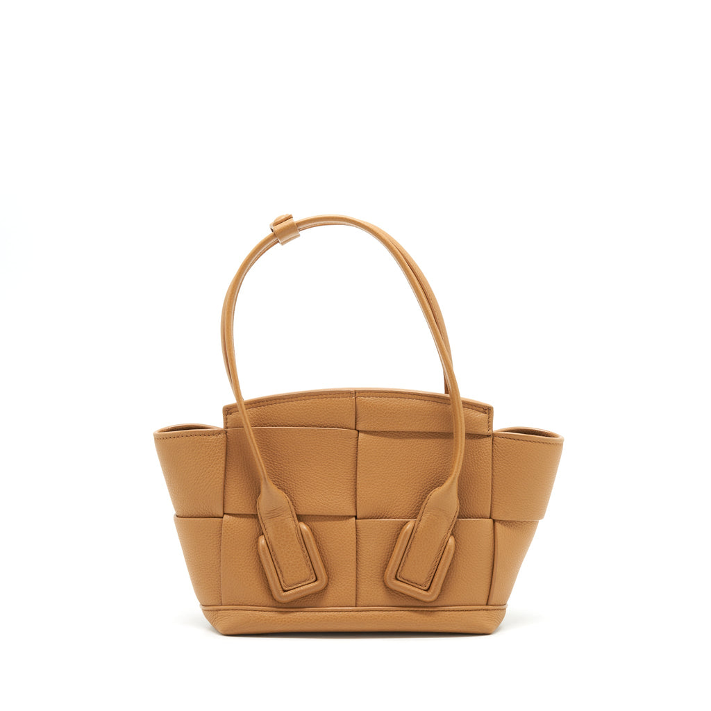 BOTTEGA VENETA ARCO BAG ALMOND