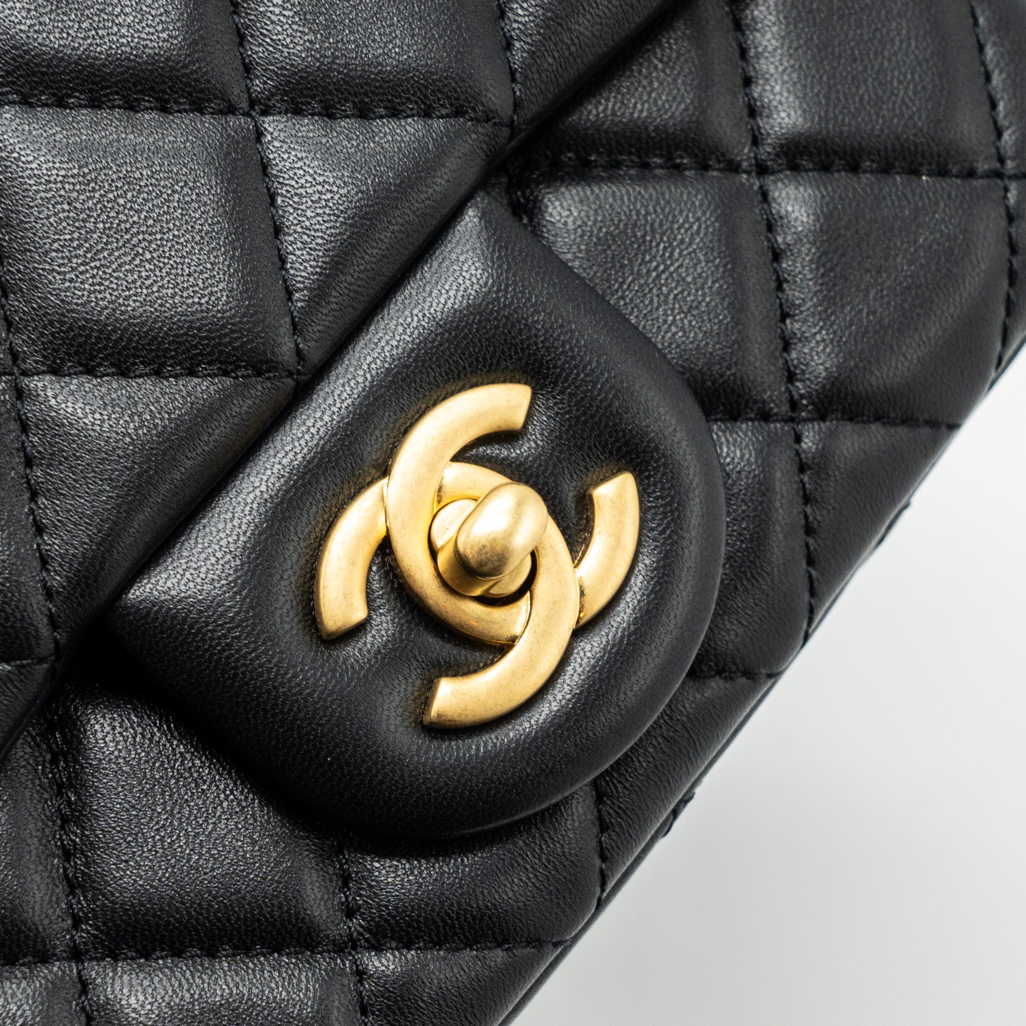 CHANEL PEARL CRUSH MINI  SQUARE FLAP BAG LAMBSKIN BLACK GHW (MICROCHIP)