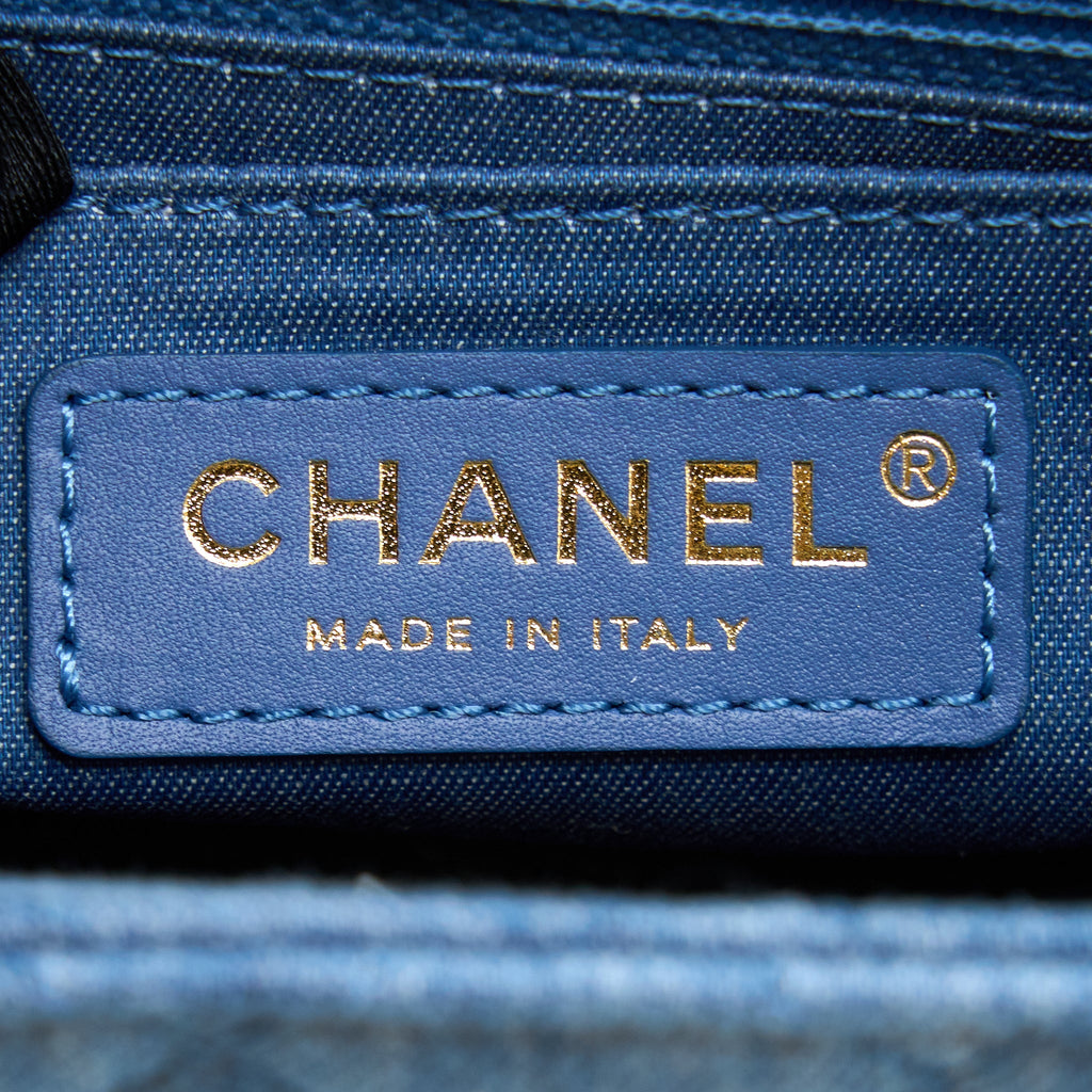 CHANEL PEARL CRUSH MINI SQUARE FLAP BAG DENIM GHW (MICROCHIP)