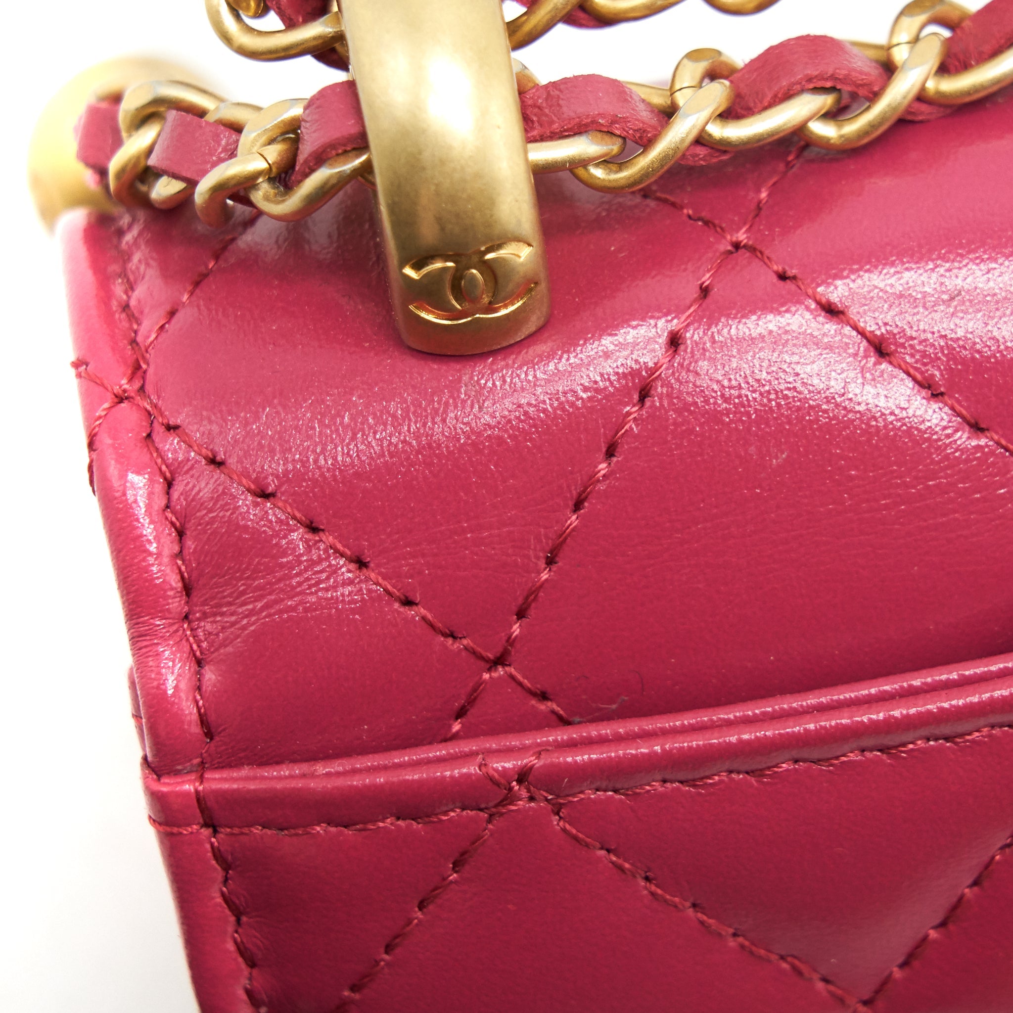 CHANEL 21A GOLD CRUSH MINI FLAP BAG WITH CHAIN CALFSKIN RASPBERRY PINK GHW