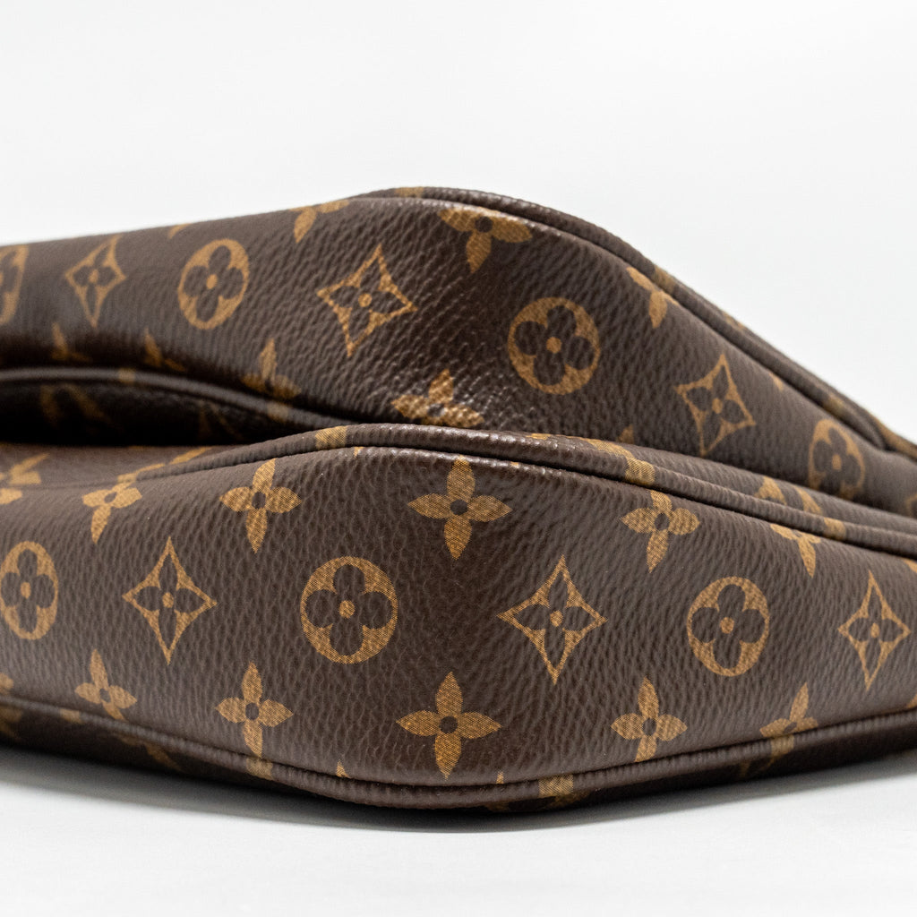 LOUIS VUITTON MULTI POCHETTE ACCESSOIRES MONOGRAM CANVAS GHW