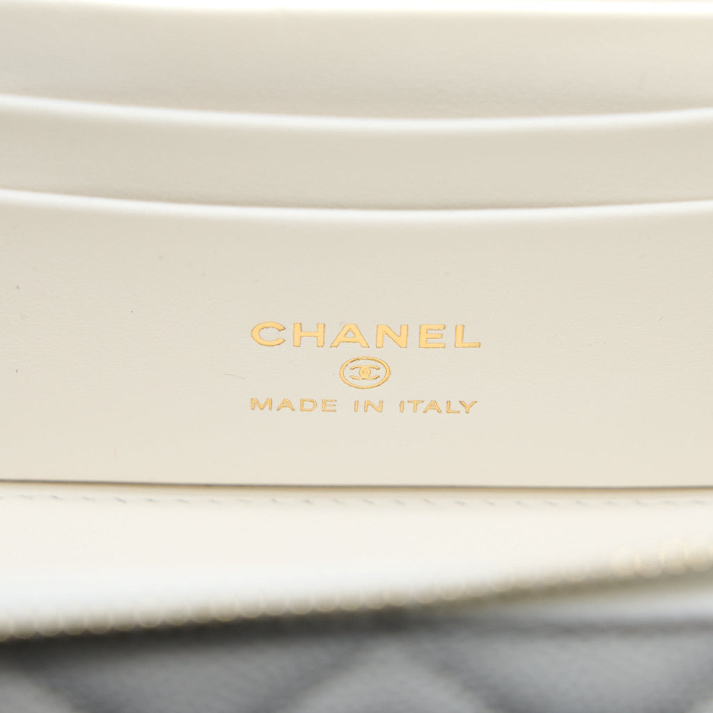 CHANEL LONG VANITY WITH CHAIN CAVIAR WHITE LGHW (MICROCHIP)